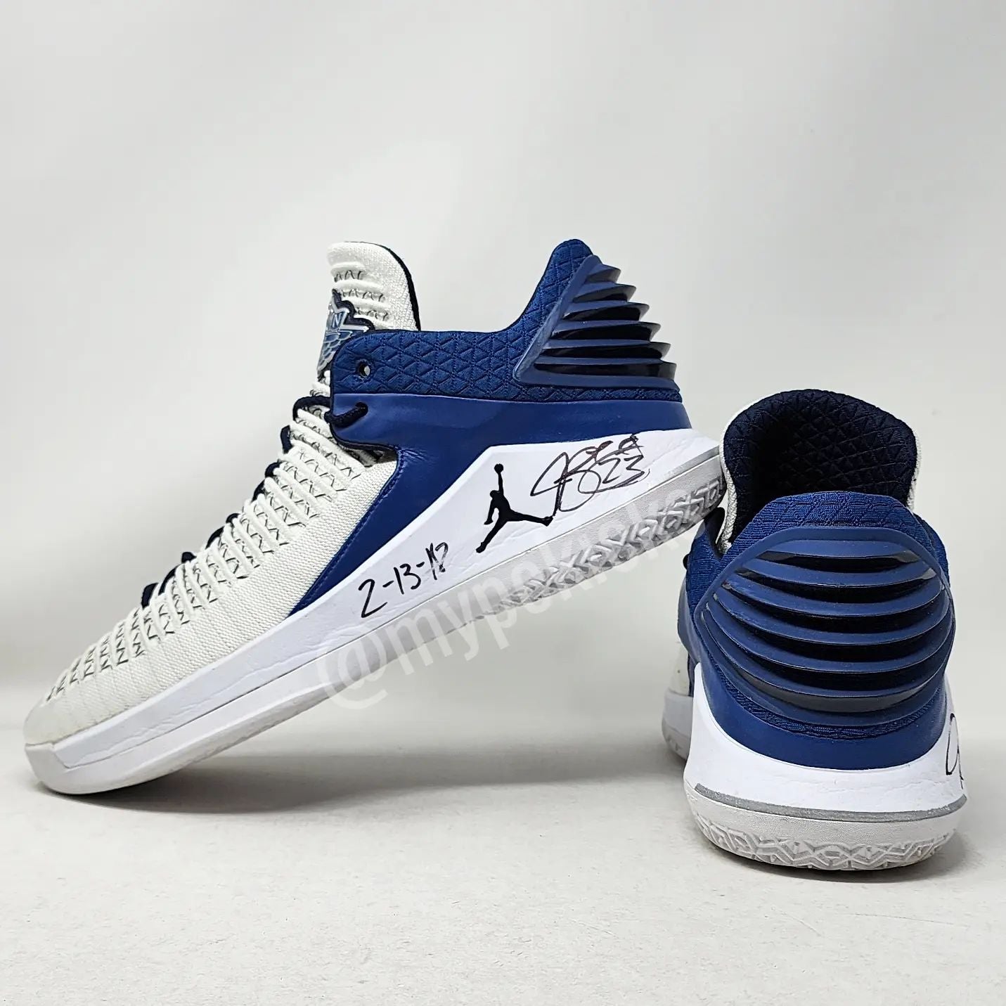 Air Jordan 32 Low - Jimmy Butler Minnesota Timberwolves PE