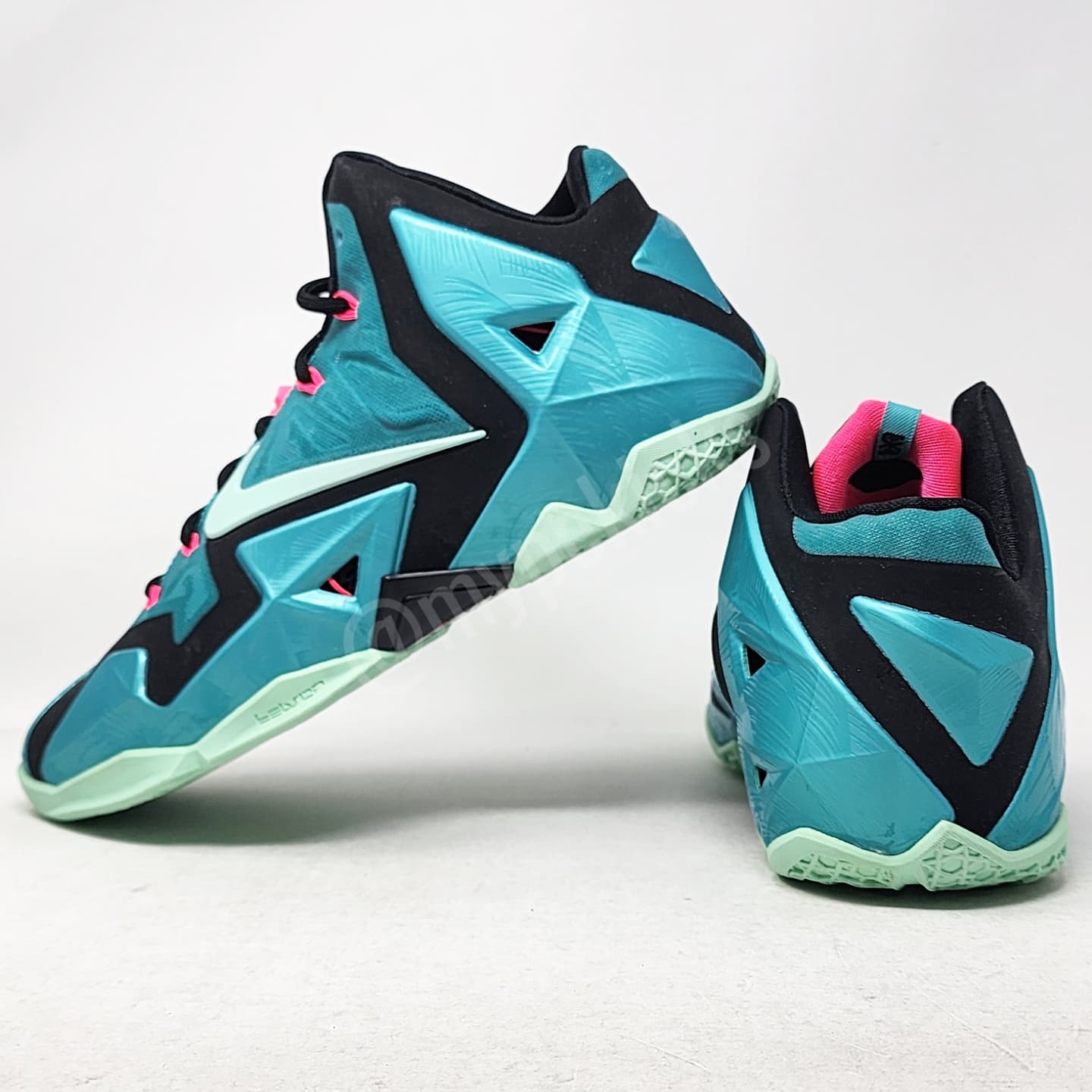 Nike LeBron 11 - "South Beach"