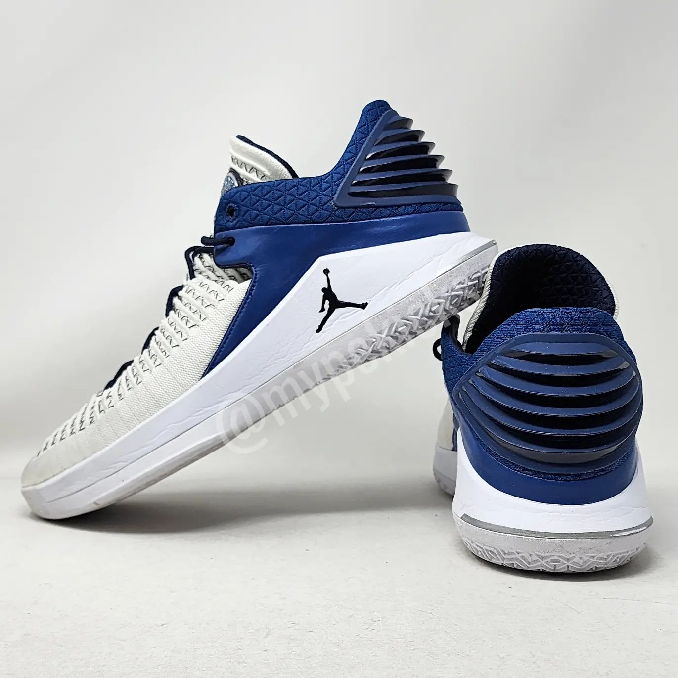 Air Jordan 32 Low - Jimmy Butler Minnesota Timberwolves PE
