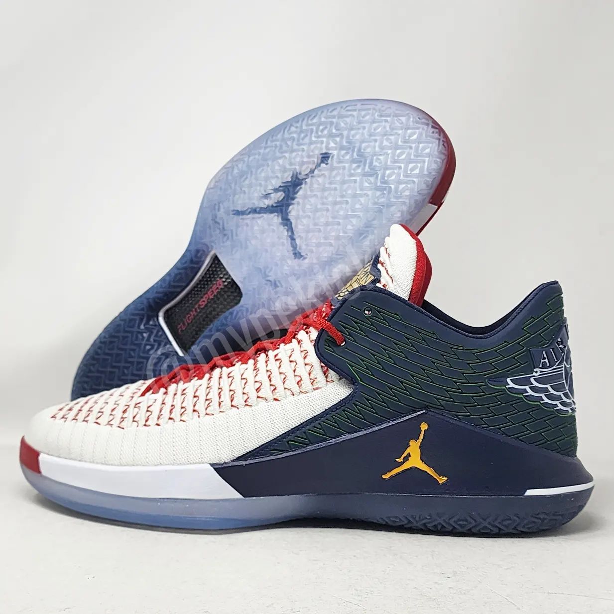 Air Jordan 32 Low - Jimmy Butler Minnesota Timberwolves PE