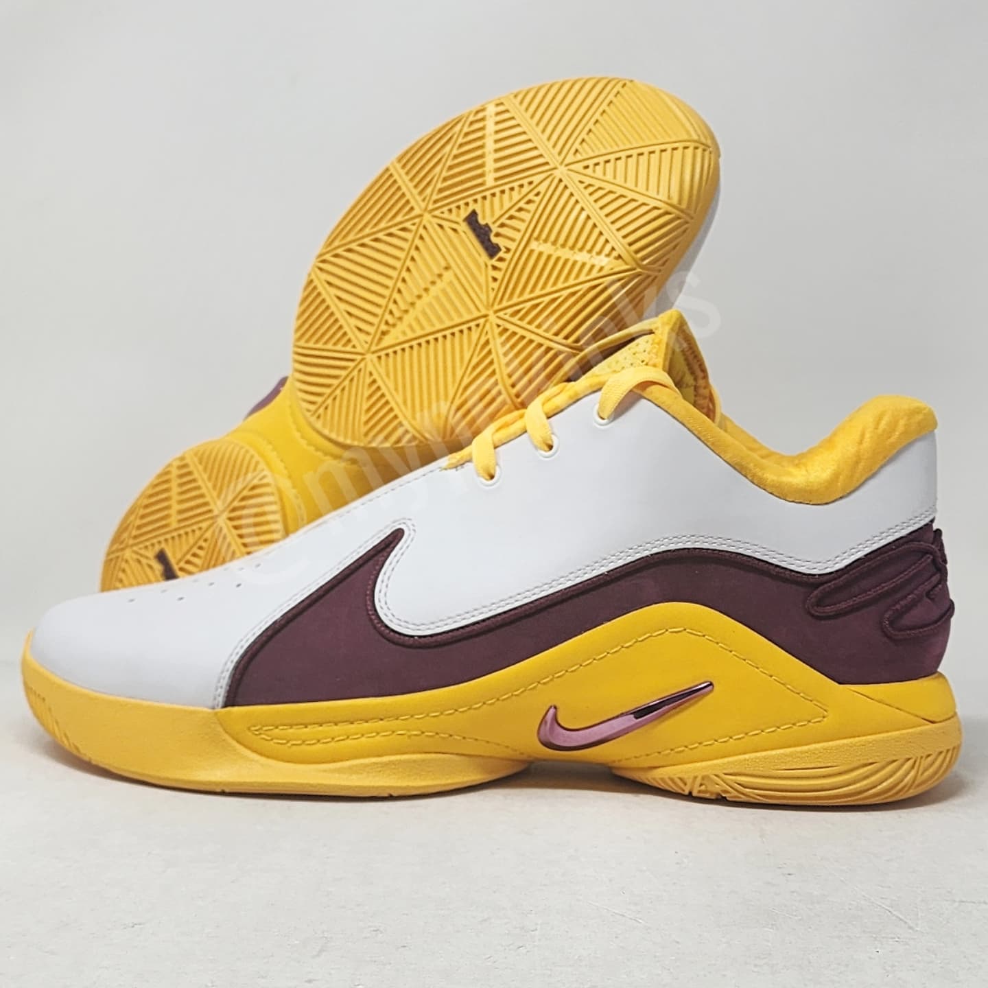 Nike LeBron 22 - CTK HS Royals PE