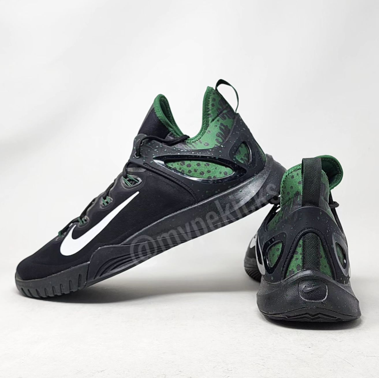 Nike HyperRev 2015 - O.J. Mayo Milwaukee Bucks PE