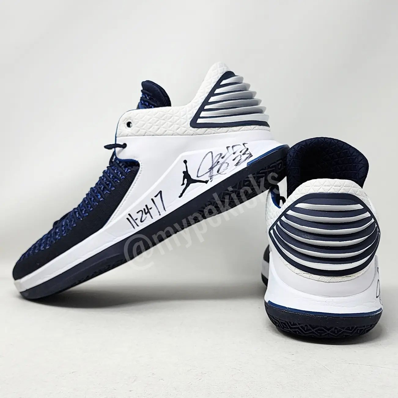Air Jordan 32 Low - Jimmy Butler Minnesota Timberwolves PE