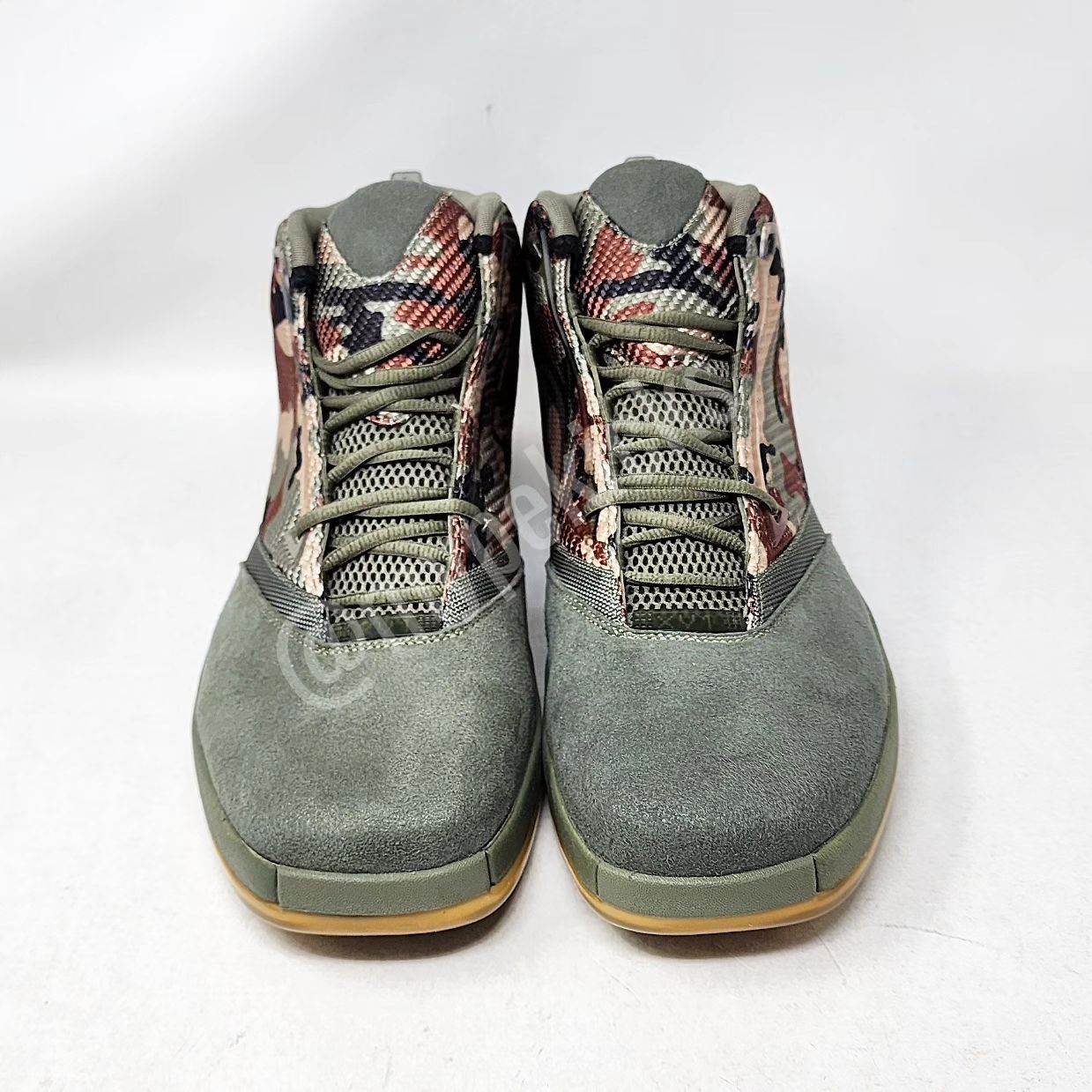 Air Jordan 16 Retro - Bismack Biyombo PE