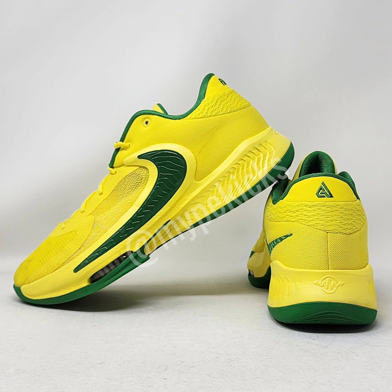 Nike Freak 4 - Oregon Ducks PE