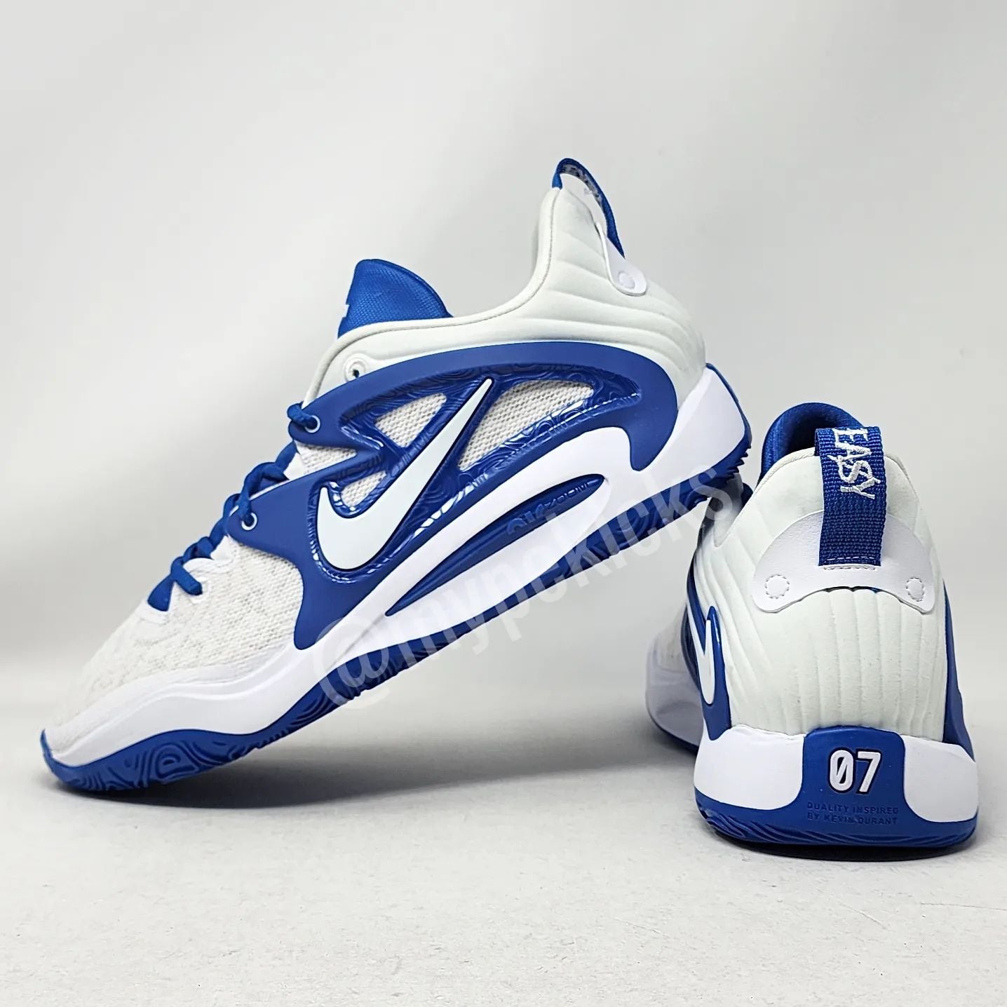 Nike KD 15 - Kentucky Wildcats PE
