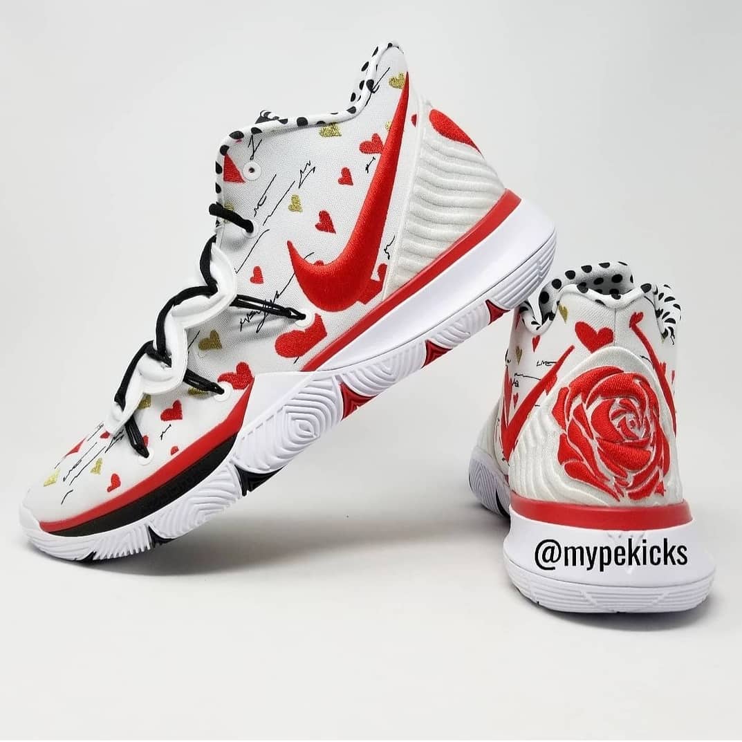 Nike Kyrie 5 SR - I Love You Mom PE