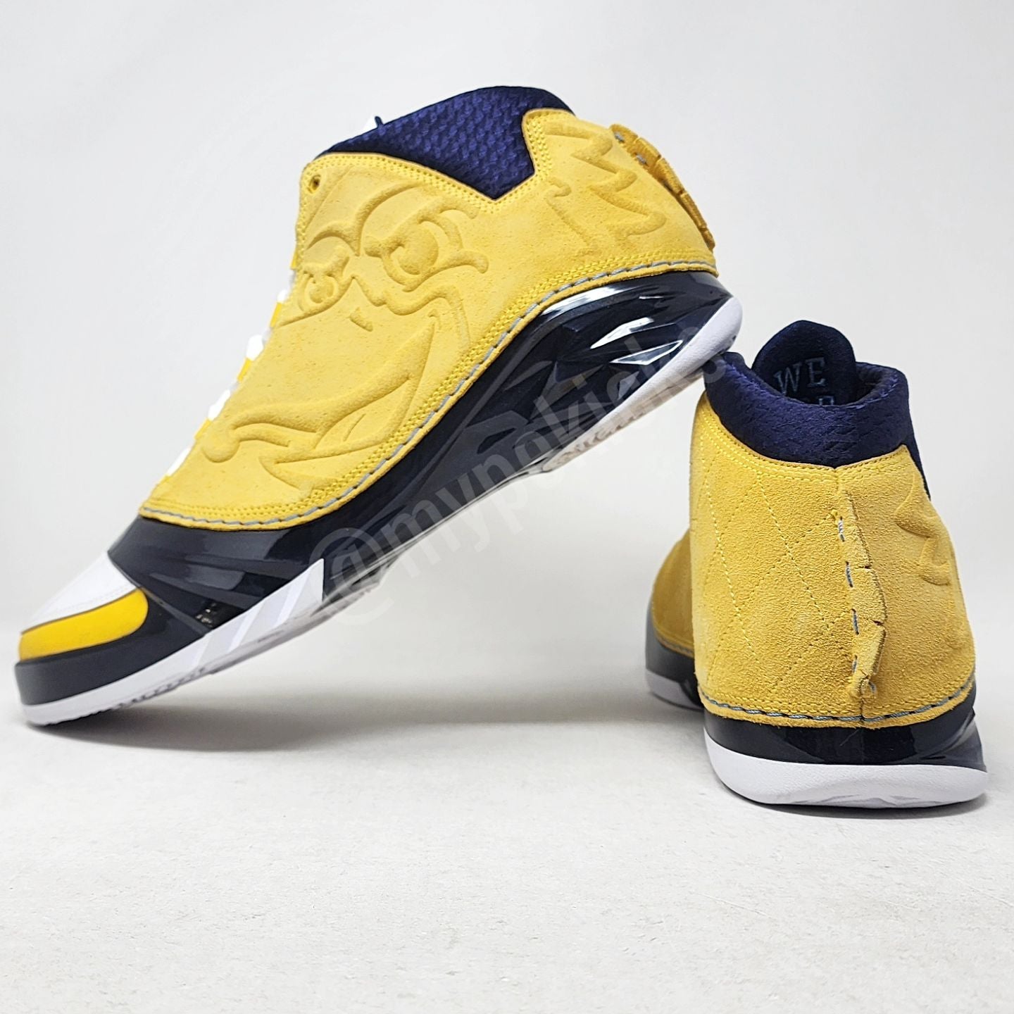 Air Jordan 23 Retro - Marquette Golden Eagles PE