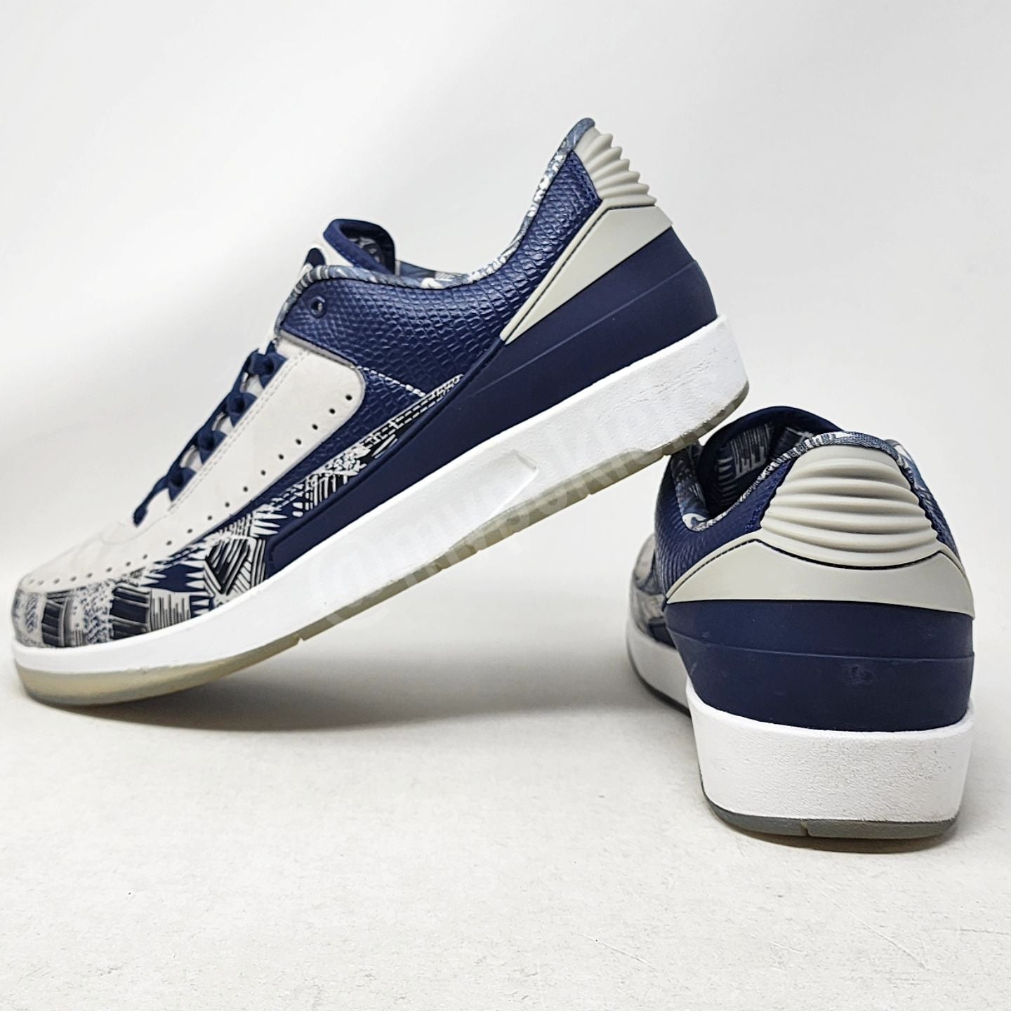 Air Jordan 2 Retro Low - Georgetown Hoyas PE