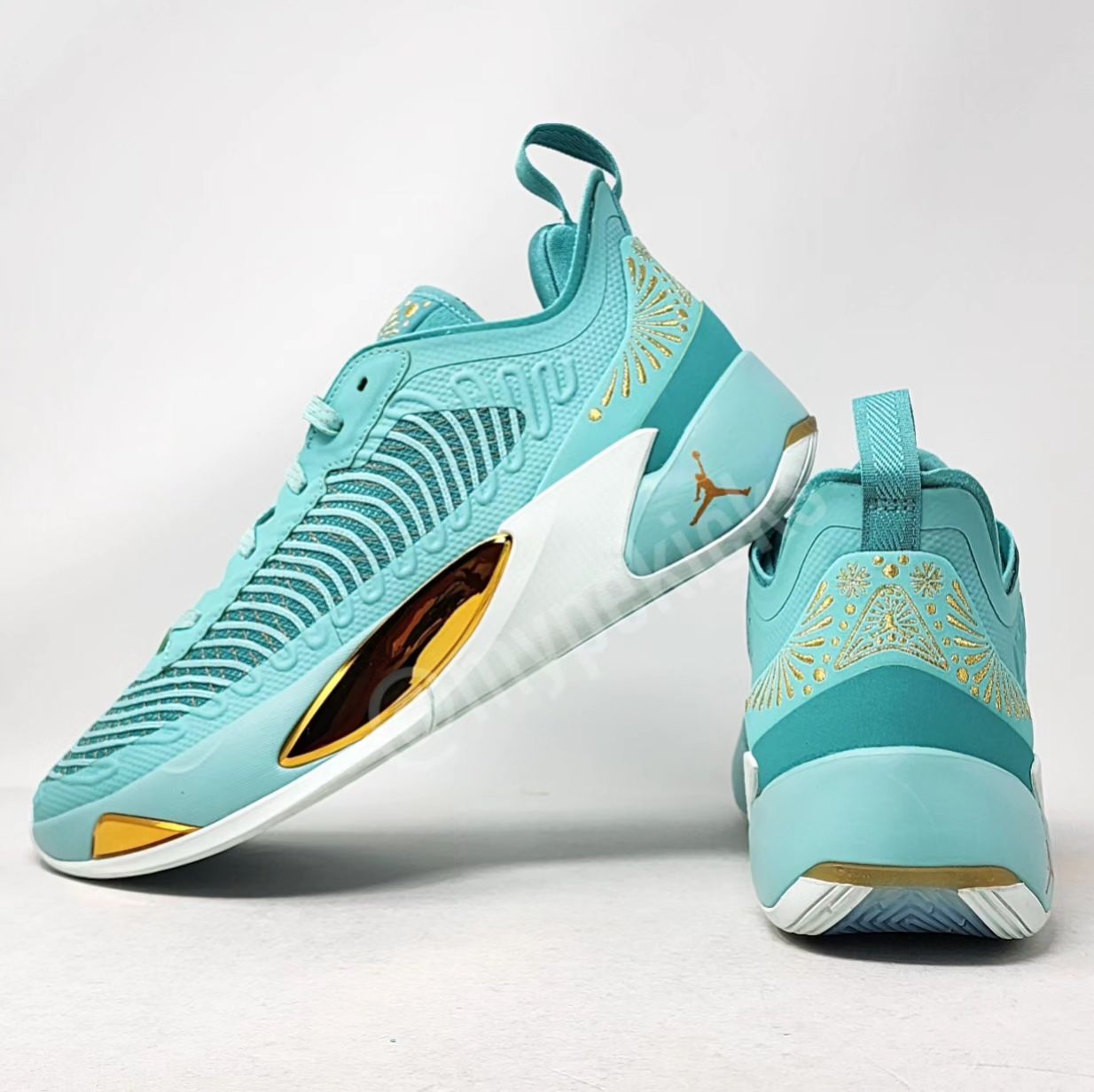 Jordan Luka 1 - Luka Doncic "Tropical Twist" PE