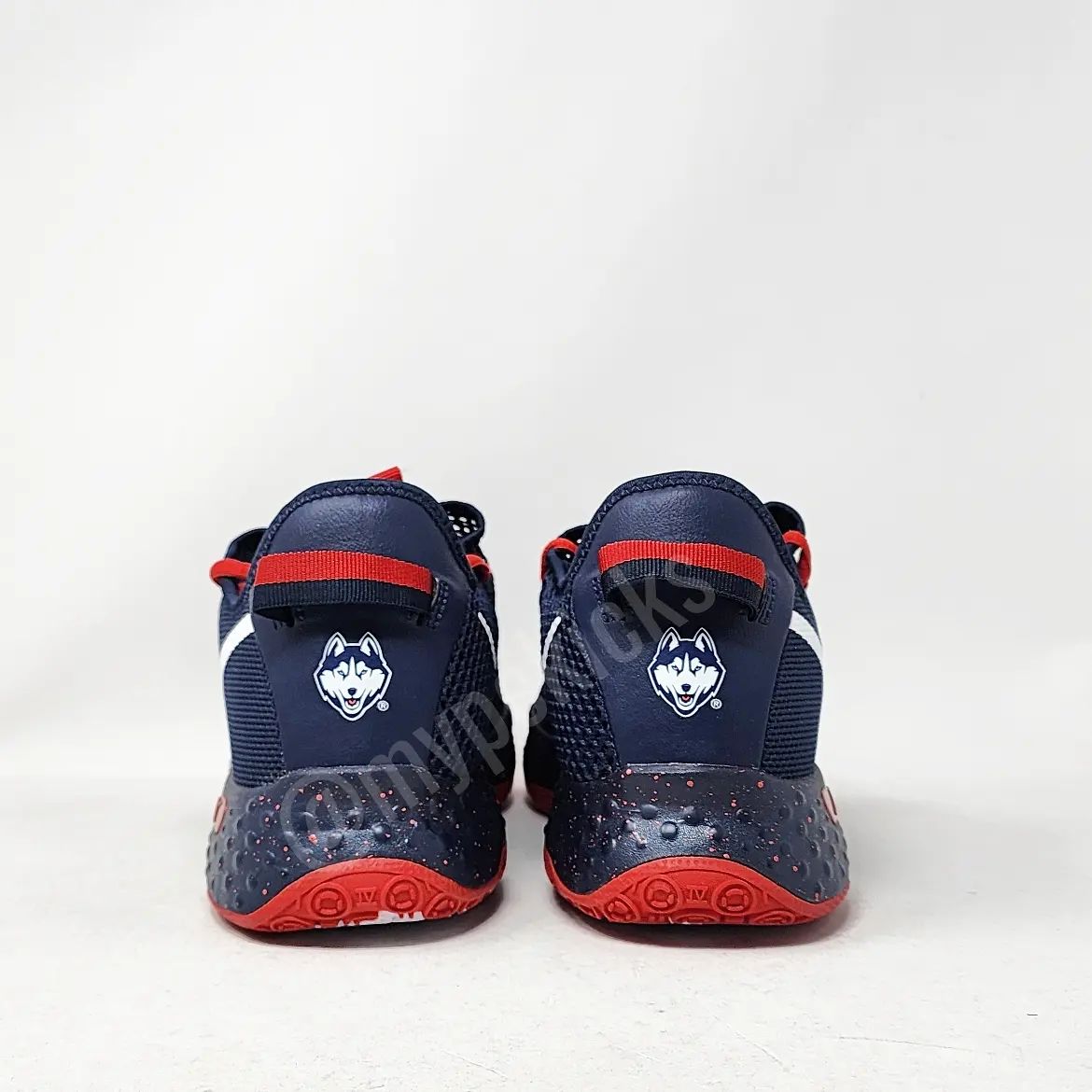 Nike PG 4 - UConn Huskies PE