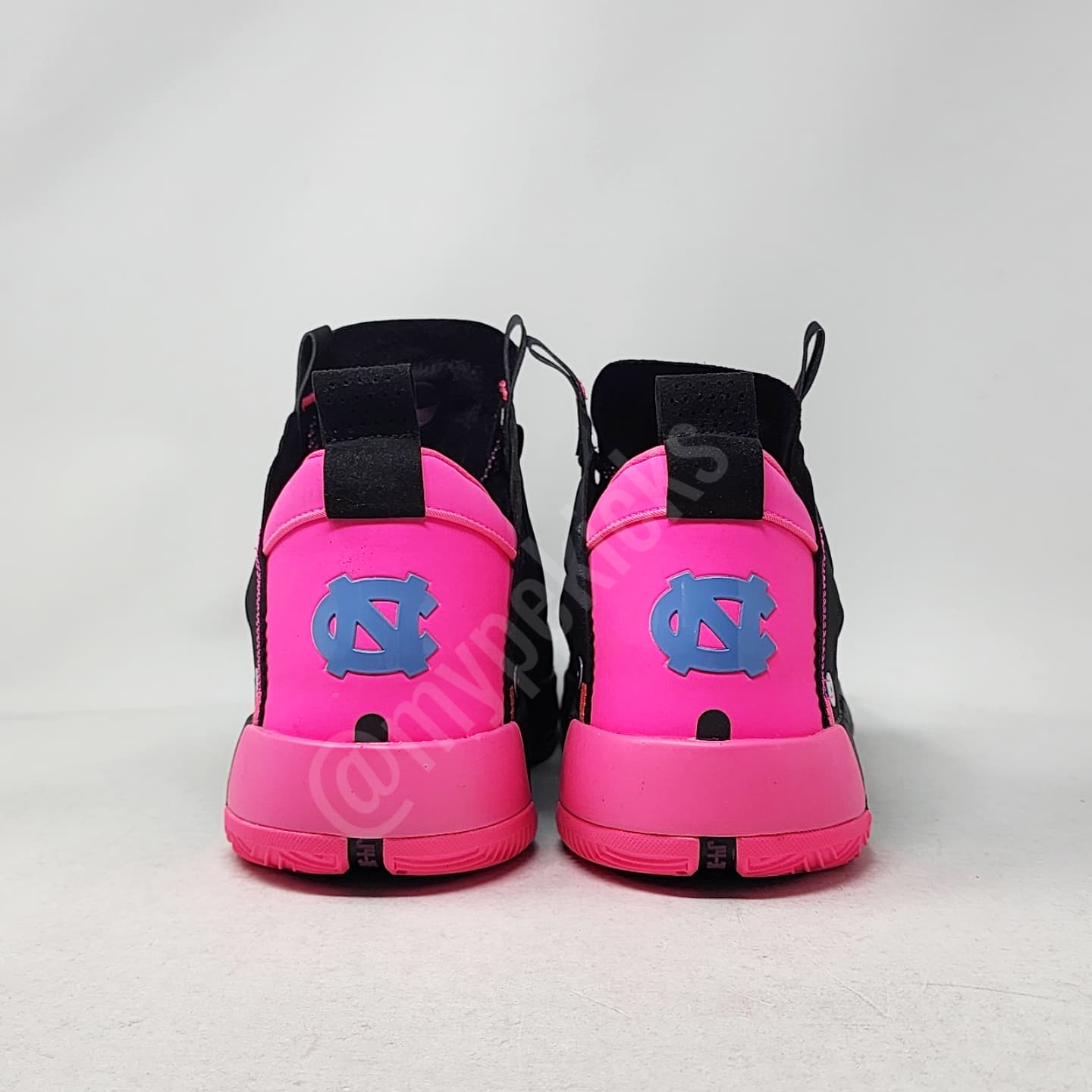 Air Jordan 34 - UNC Tar Heels PE