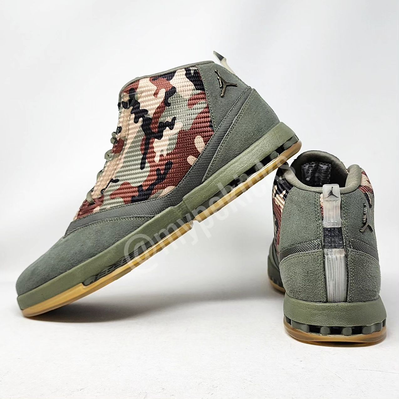 Air Jordan 16 Retro - Bismack Biyombo PE