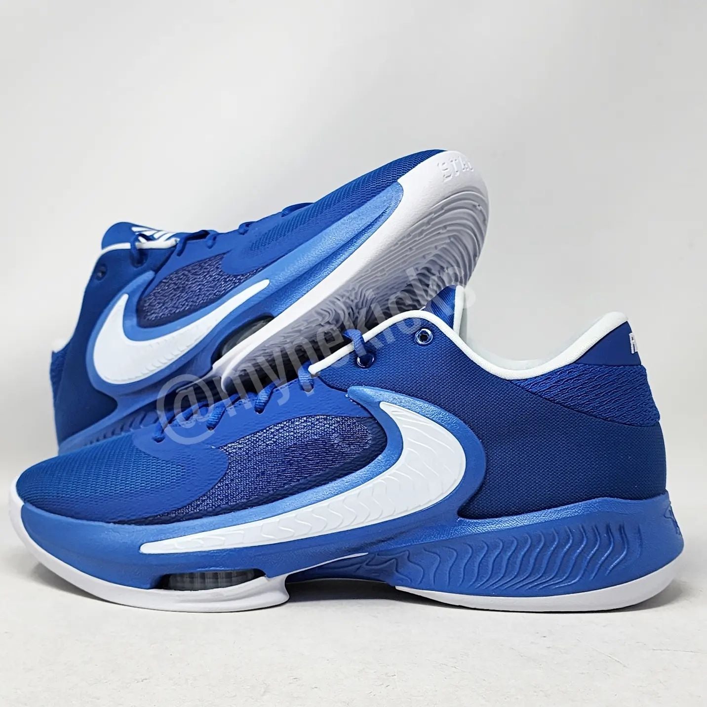 Nike Zoom Freak 4 - Kentucky Wildcats PE