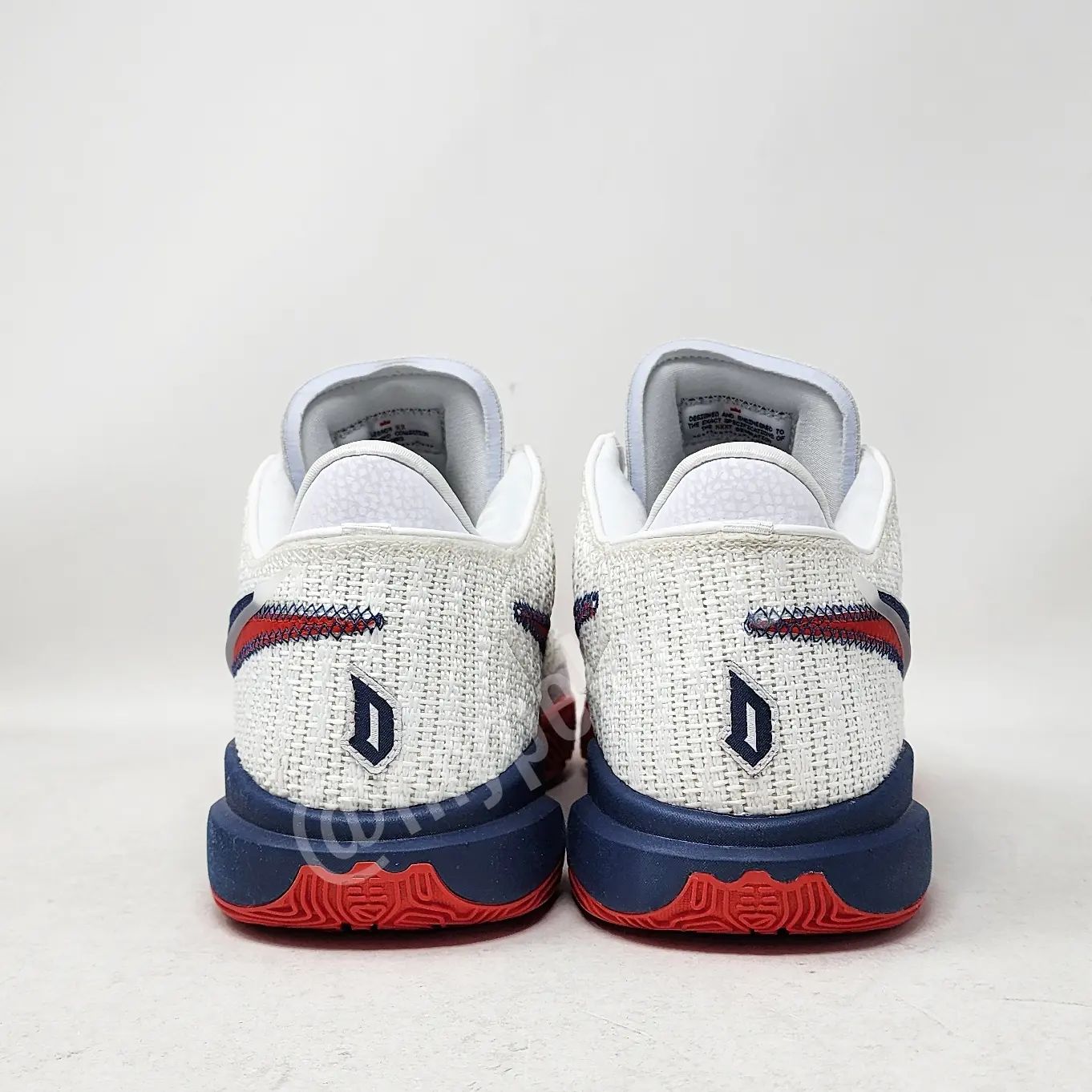 Nike LeBron 20 - Duquesne Dukes PE