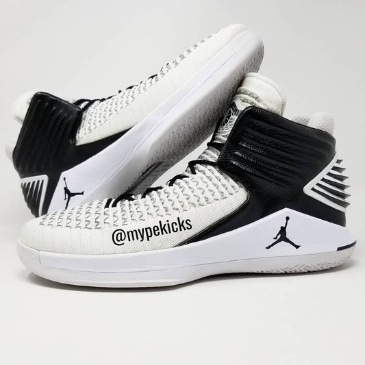 Air Jordan 32 - Carmelo Anthony Oklahoma City Thunder PE