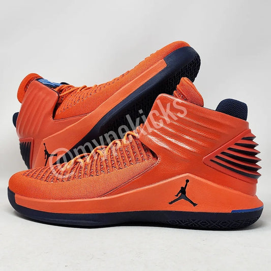 Air Jordan 32 - Carmelo Anthony Oklahoma City Thunder PE