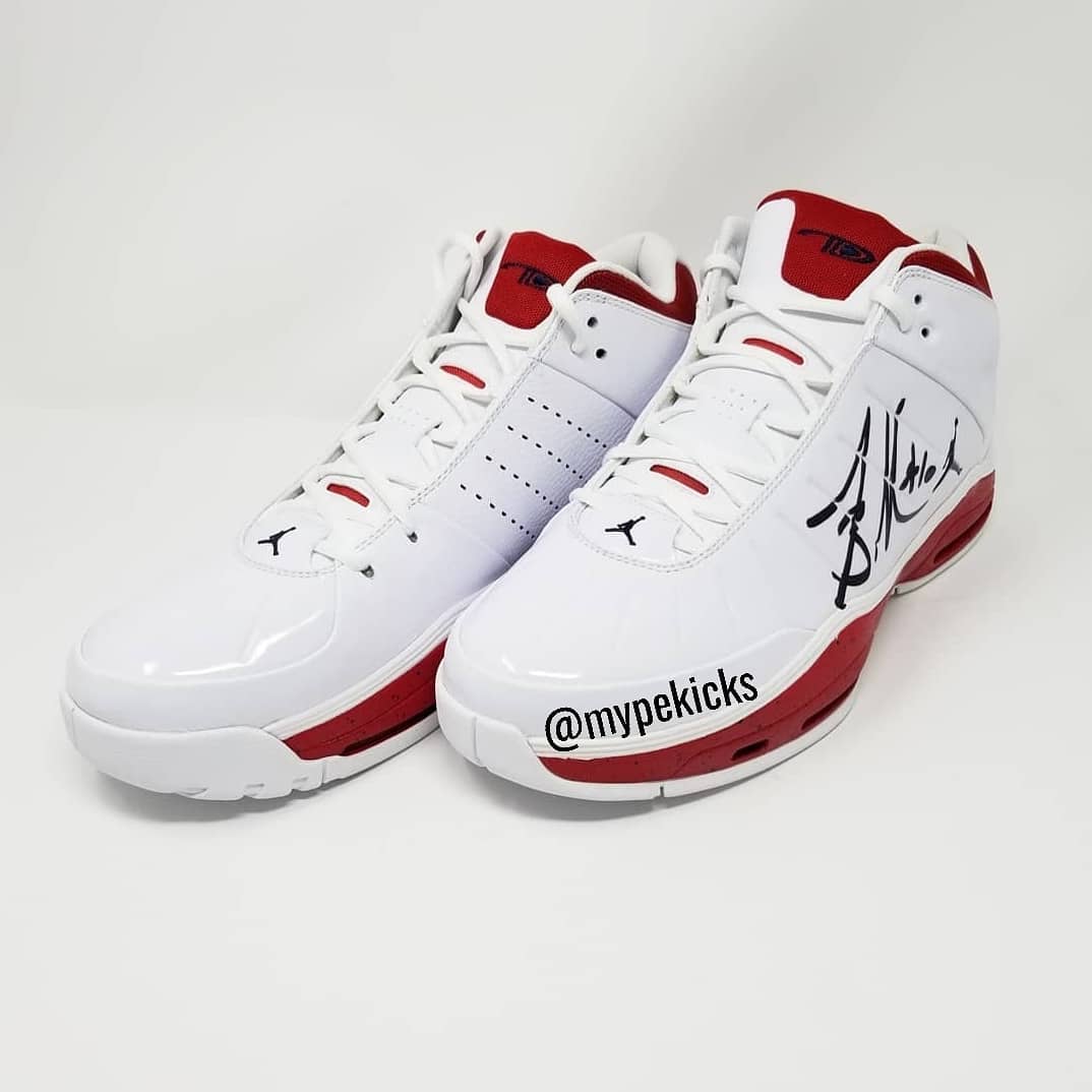 Jordan Pure Pressure - Mike Bibby Atlanta Hawks PE