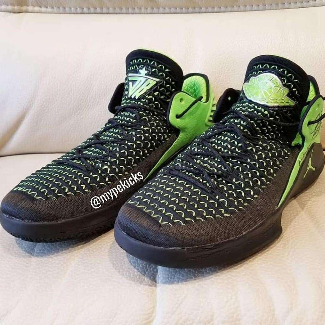 Air Jordan 32 Low - Jimmy Butler Minnesota Timberwolves PE