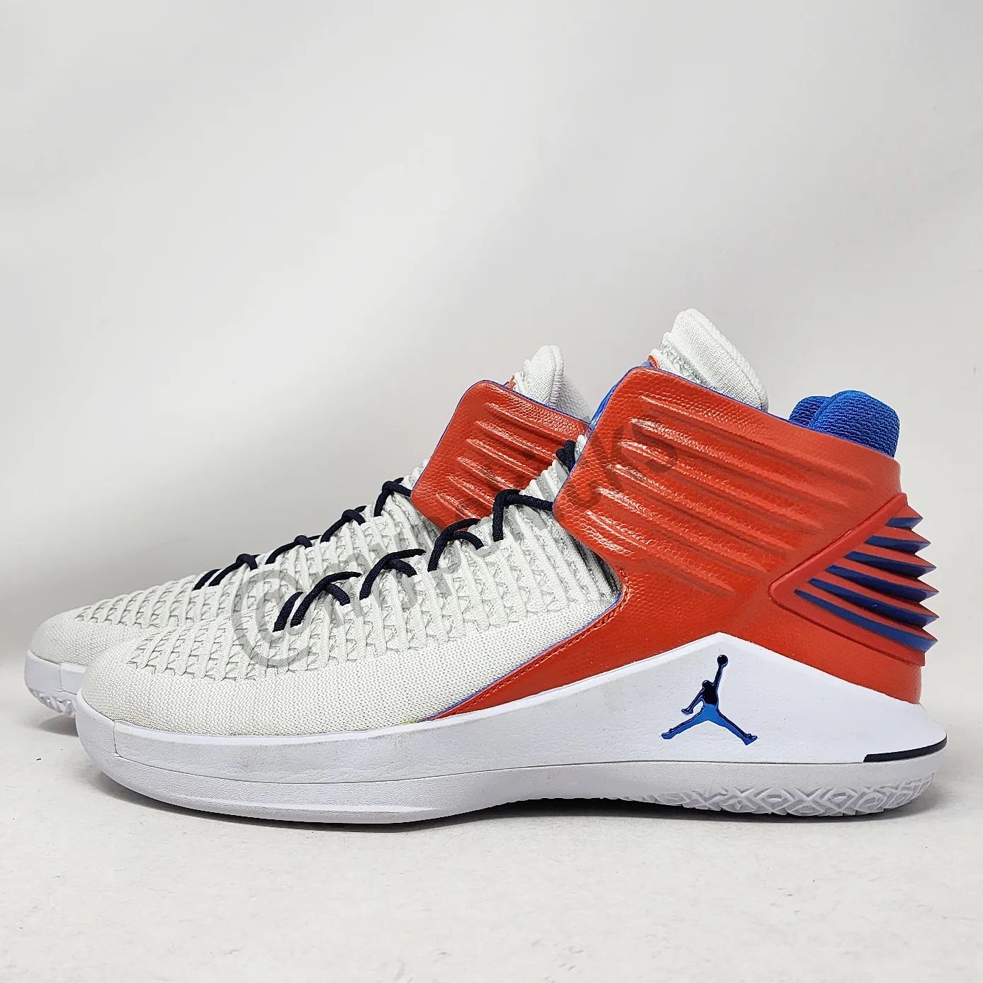 Air Jordan 32 - Carmelo Anthony Oklahoma City Thunder PE