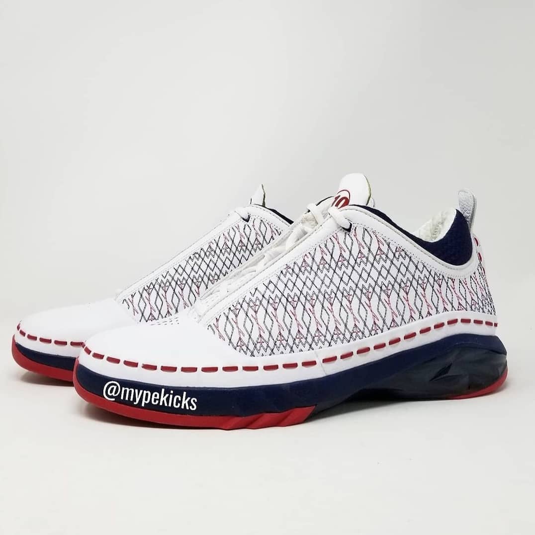 AJ 23 低帮 - 毕比老鹰队 PE