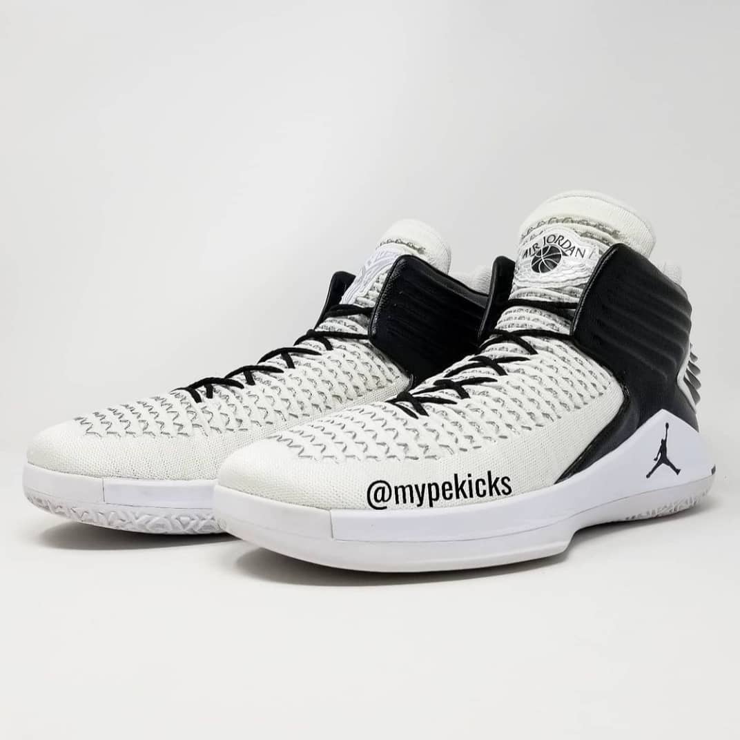 Air Jordan 32 - Carmelo Anthony Oklahoma City Thunder PE