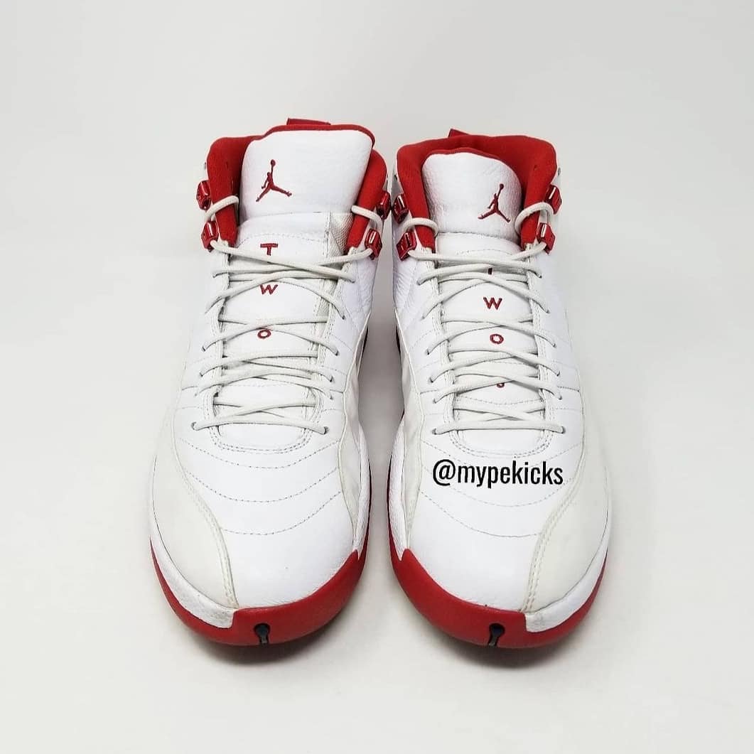 Jordan 12 Mike Bibby Hawks Player Exclusive
