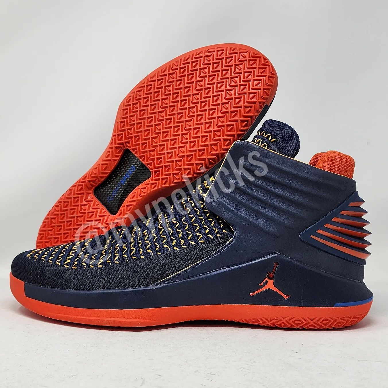 Air Jordan 32 - Carmelo Anthony Oklahoma City Thunder PE