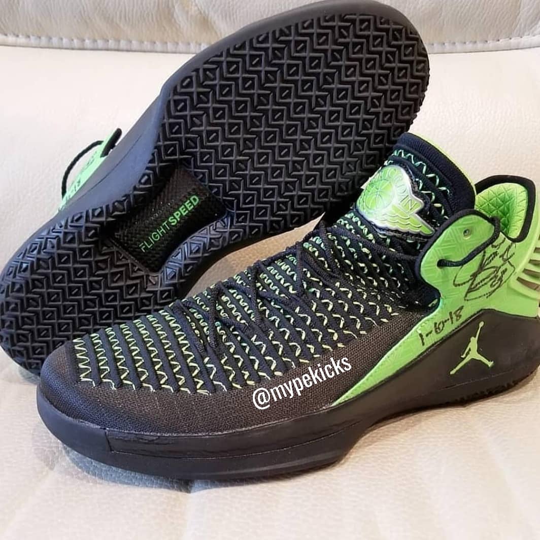 Air Jordan 32 Low - Jimmy Butler Minnesota Timberwolves PE
