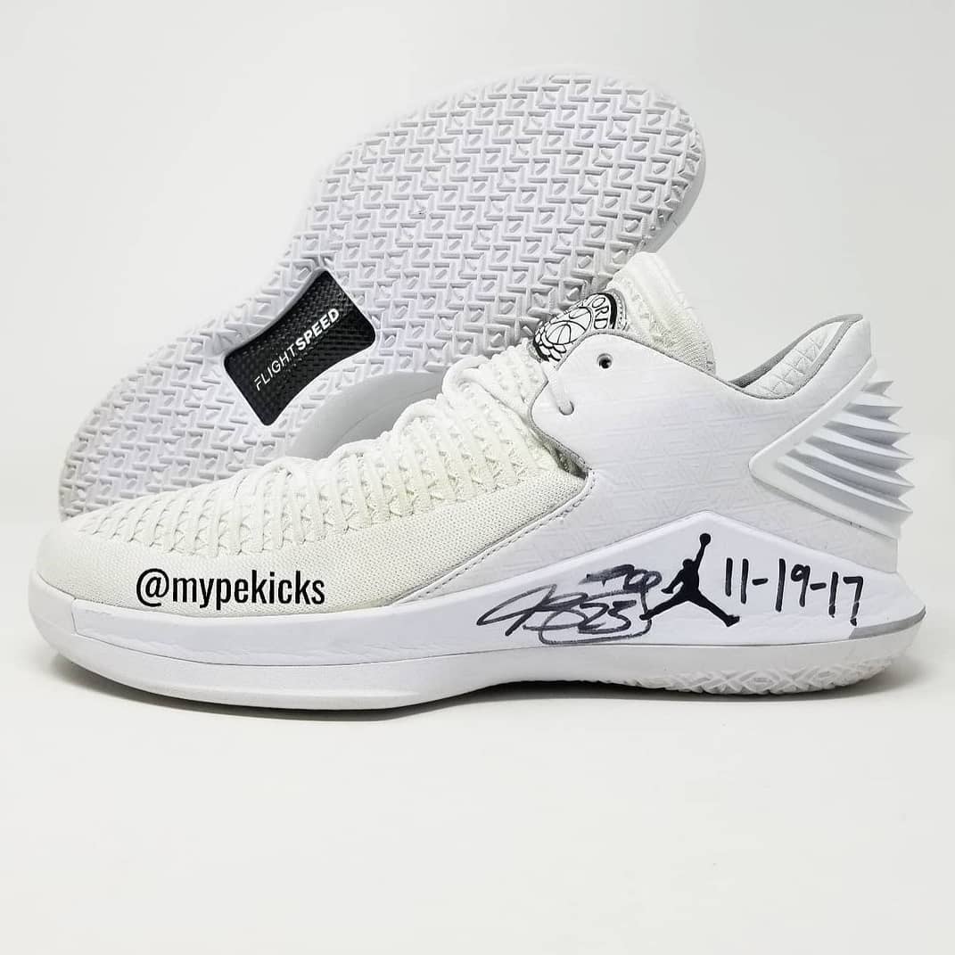 Air Jordan 32 Low - Jimmy Butler Minnesota Timberwolves PE