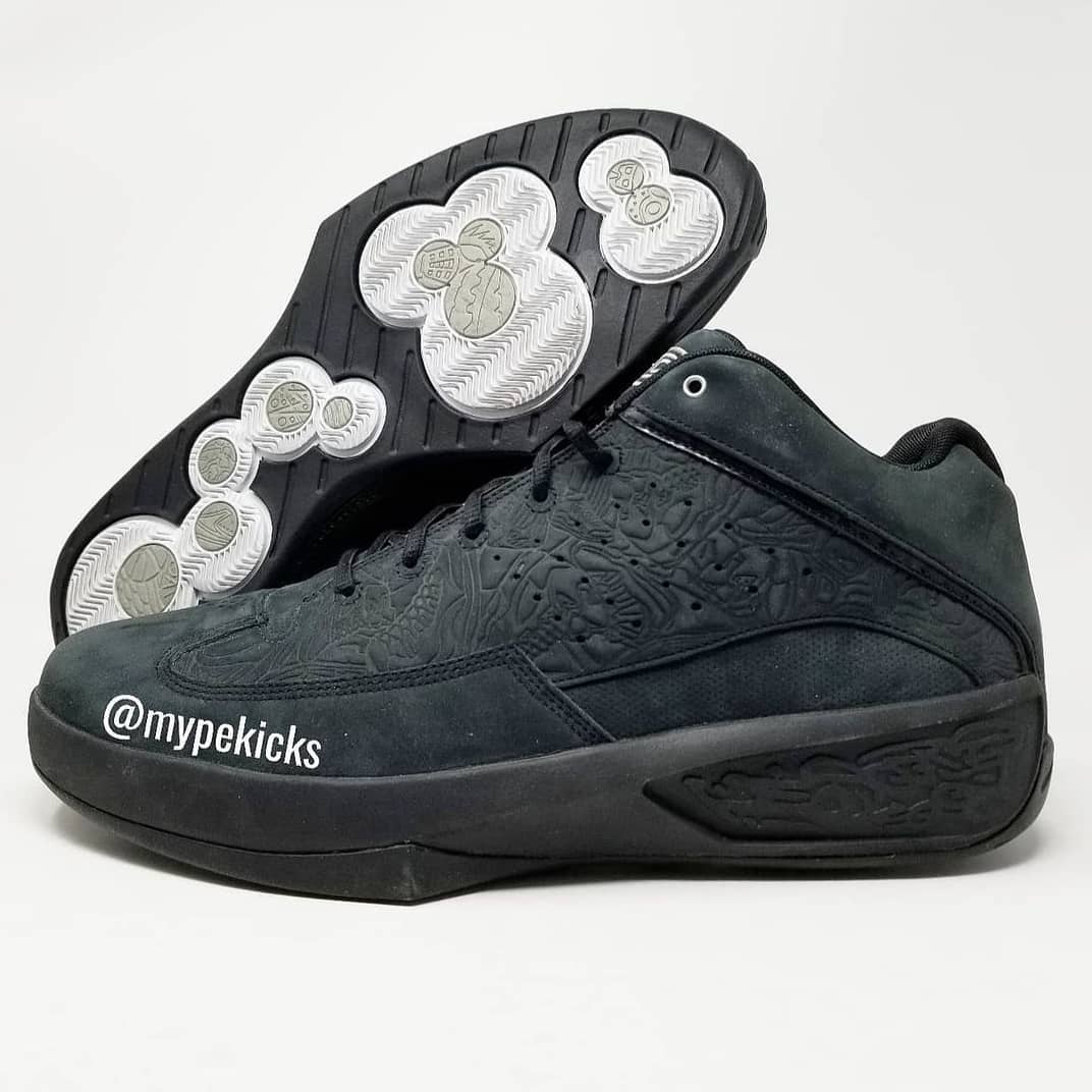 Jordan 2'Smooth - Mike Bibby Knicks PE
