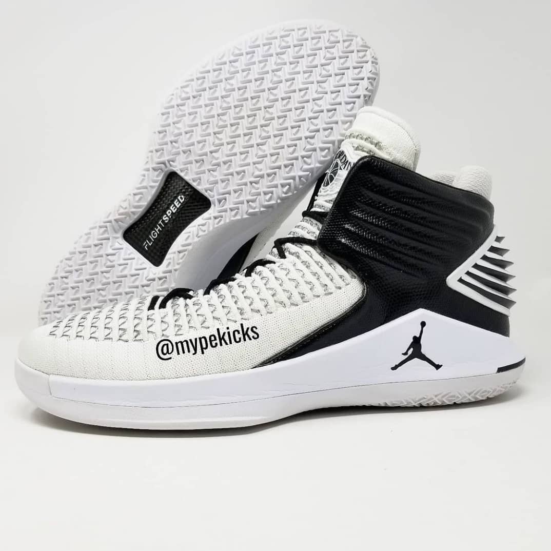 Air Jordan 32 - Carmelo Anthony Oklahoma City Thunder PE