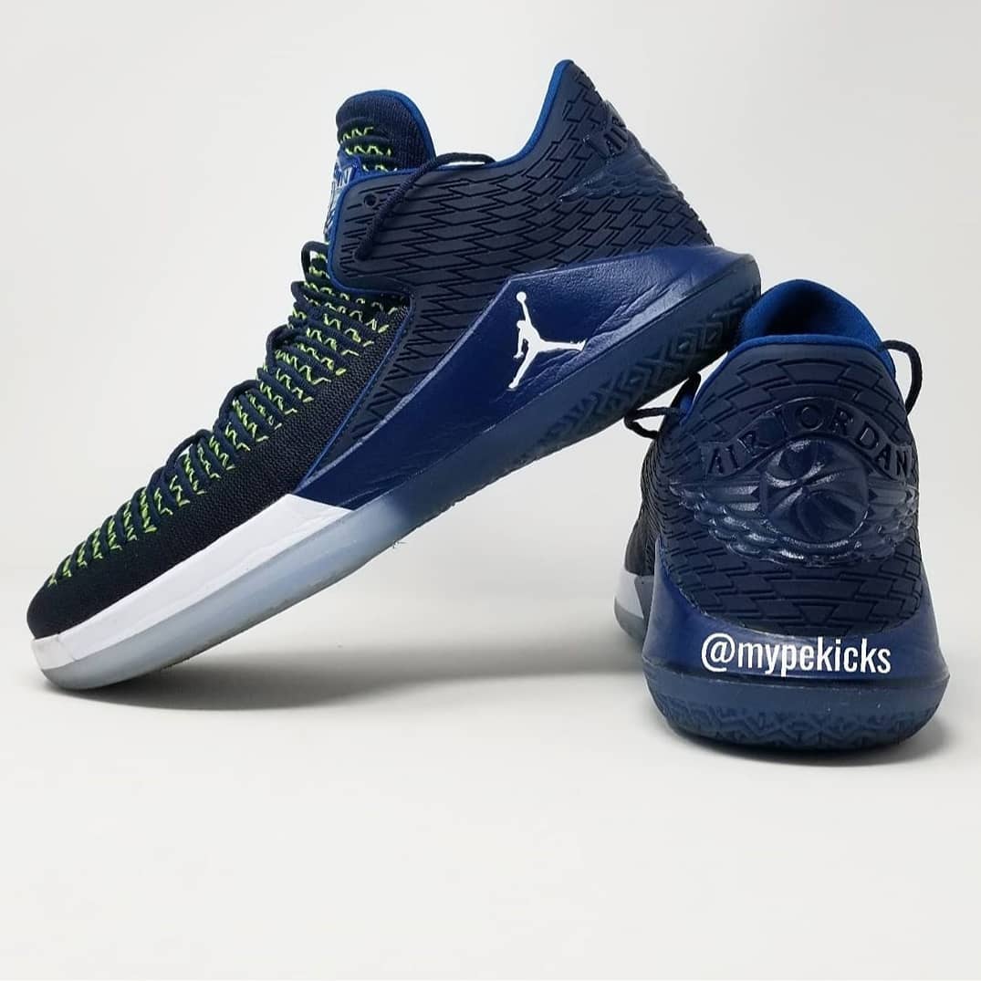 Air Jordan 32 Low - Jimmy Butler Minnesota Timberwolves PE