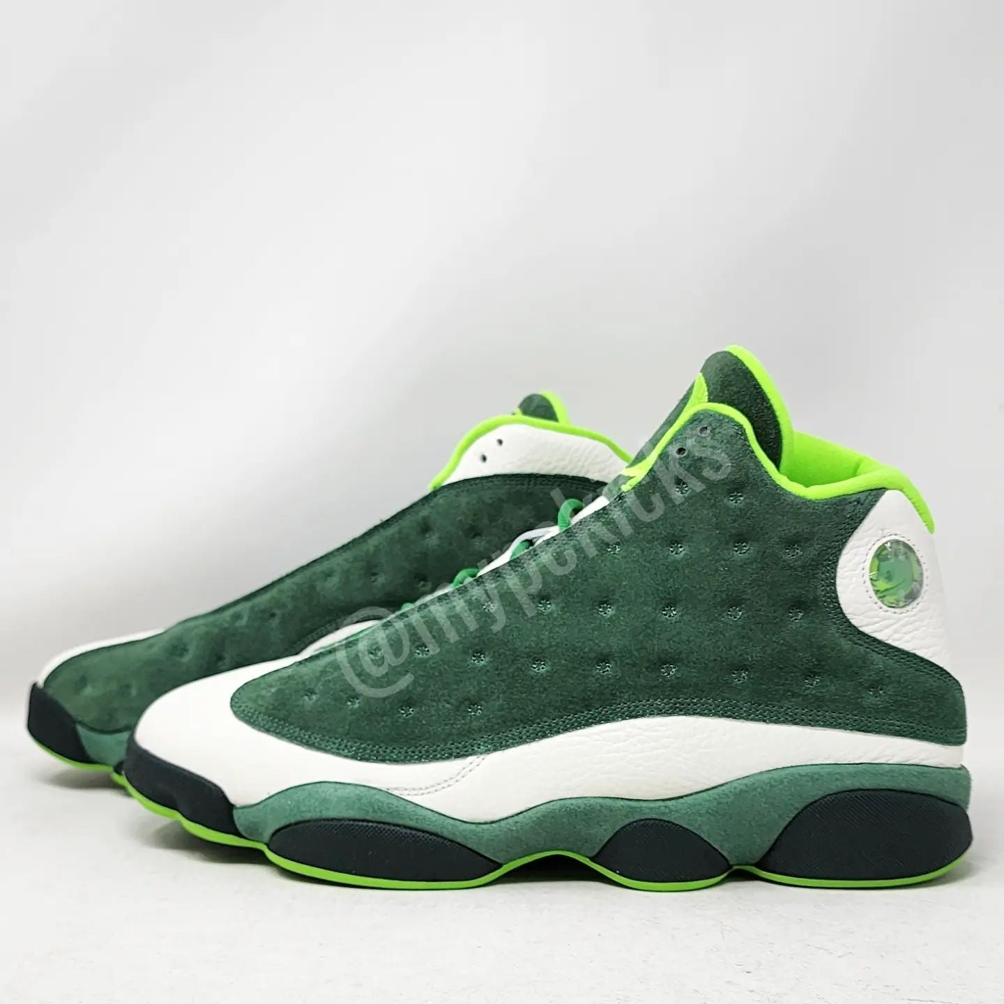 Air Jordan 13 Retro - Oregon Ducks PE