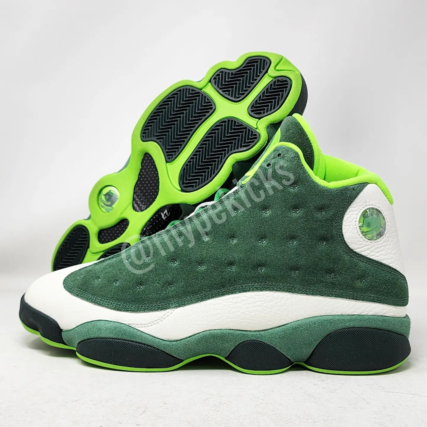 Air Jordan 13 Retro - Oregon Ducks PE
