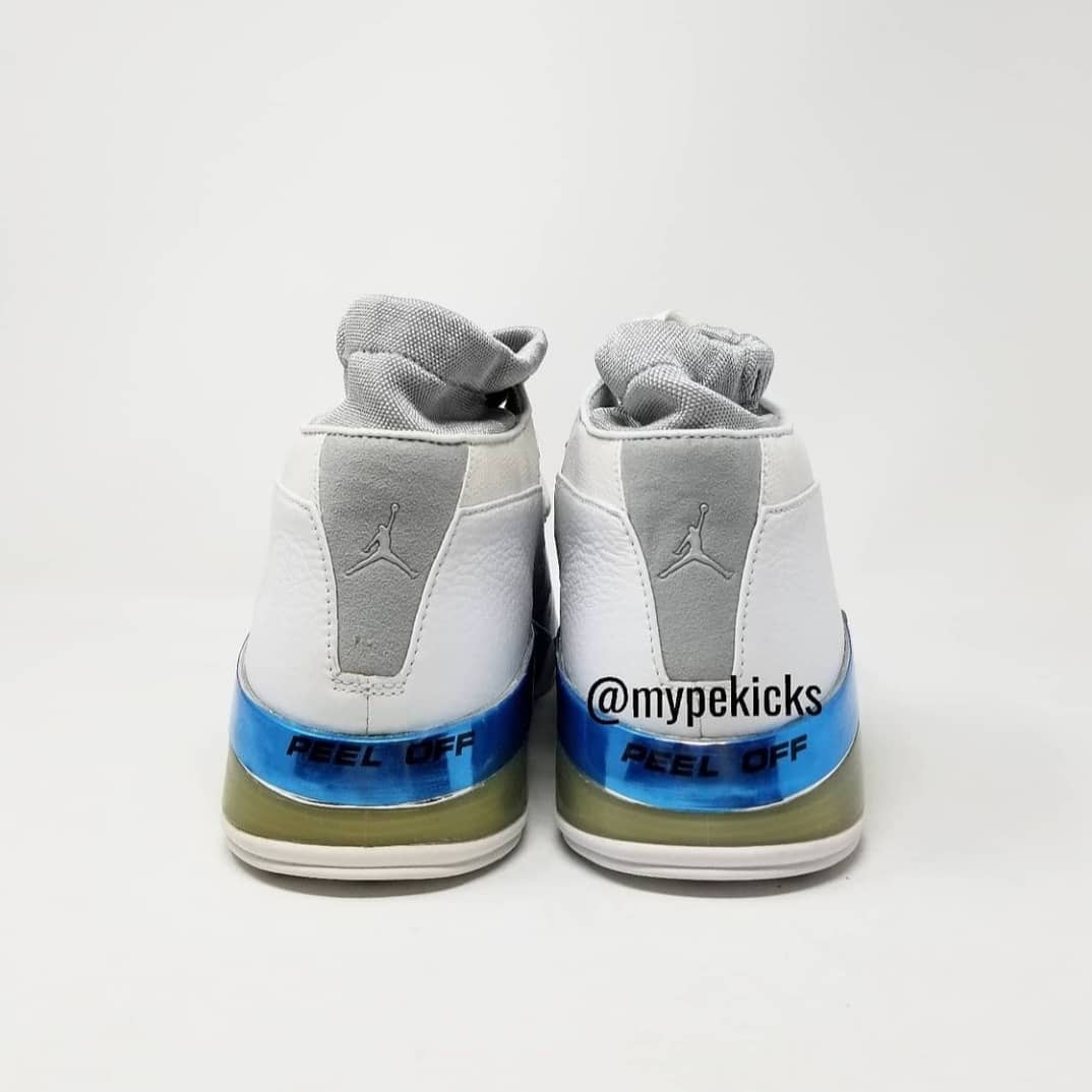 Air Jordan 17 Low - Mike Bibby Sacramento Kings PE
