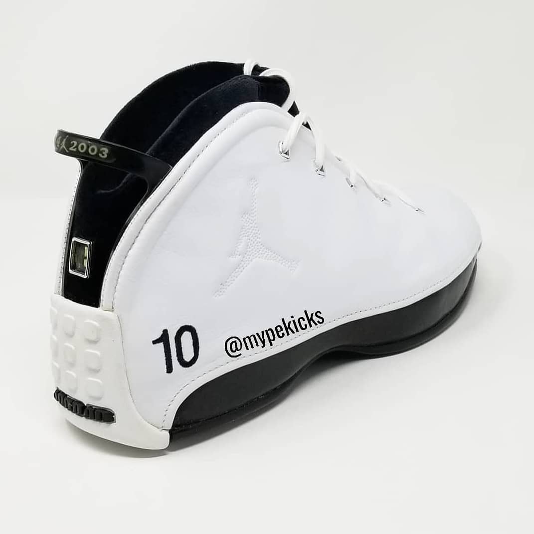 Air Jordan 18.5 - Mike Bibby Sacramento Kings PE