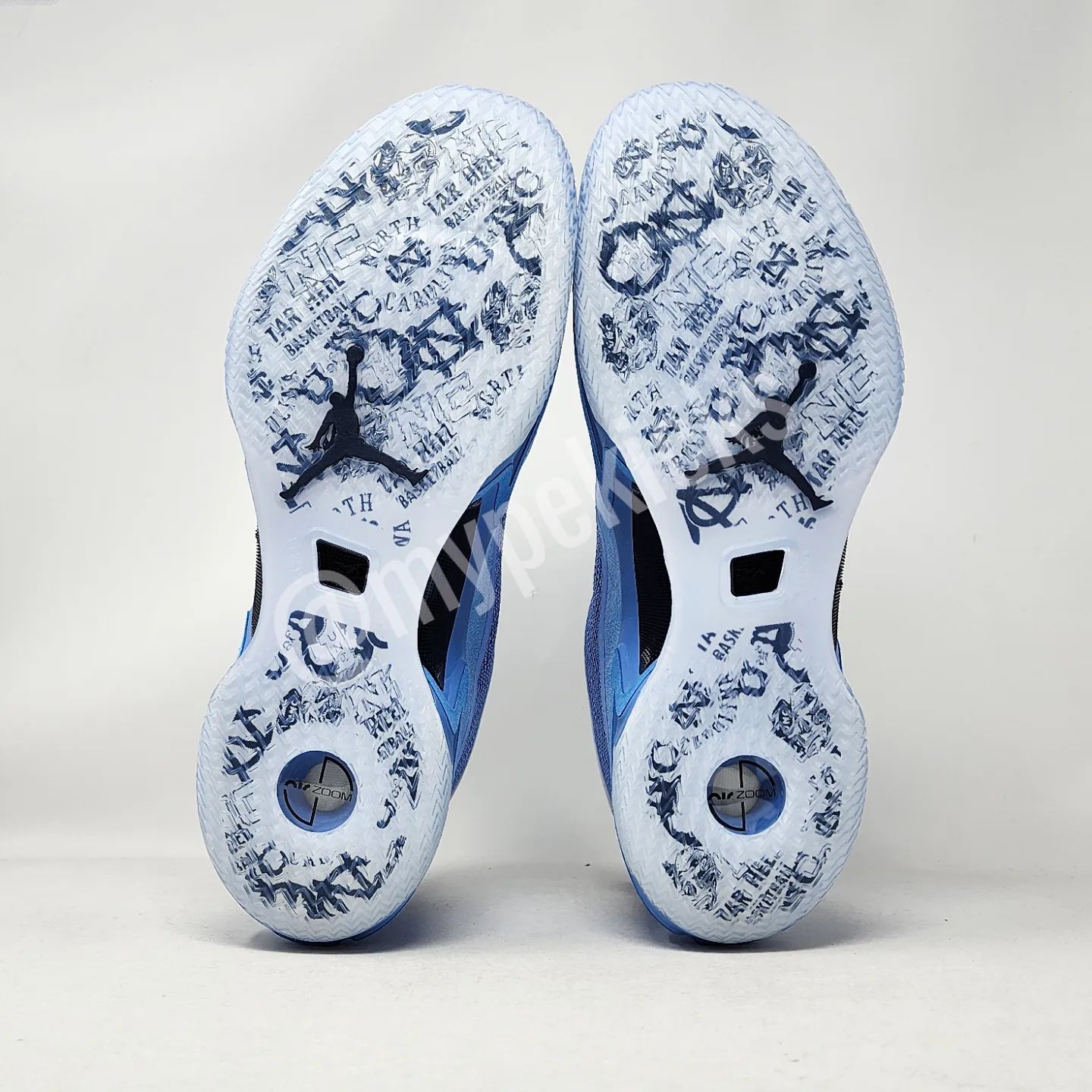 Air Jordan 36 Low - UNC Tar Heels PE