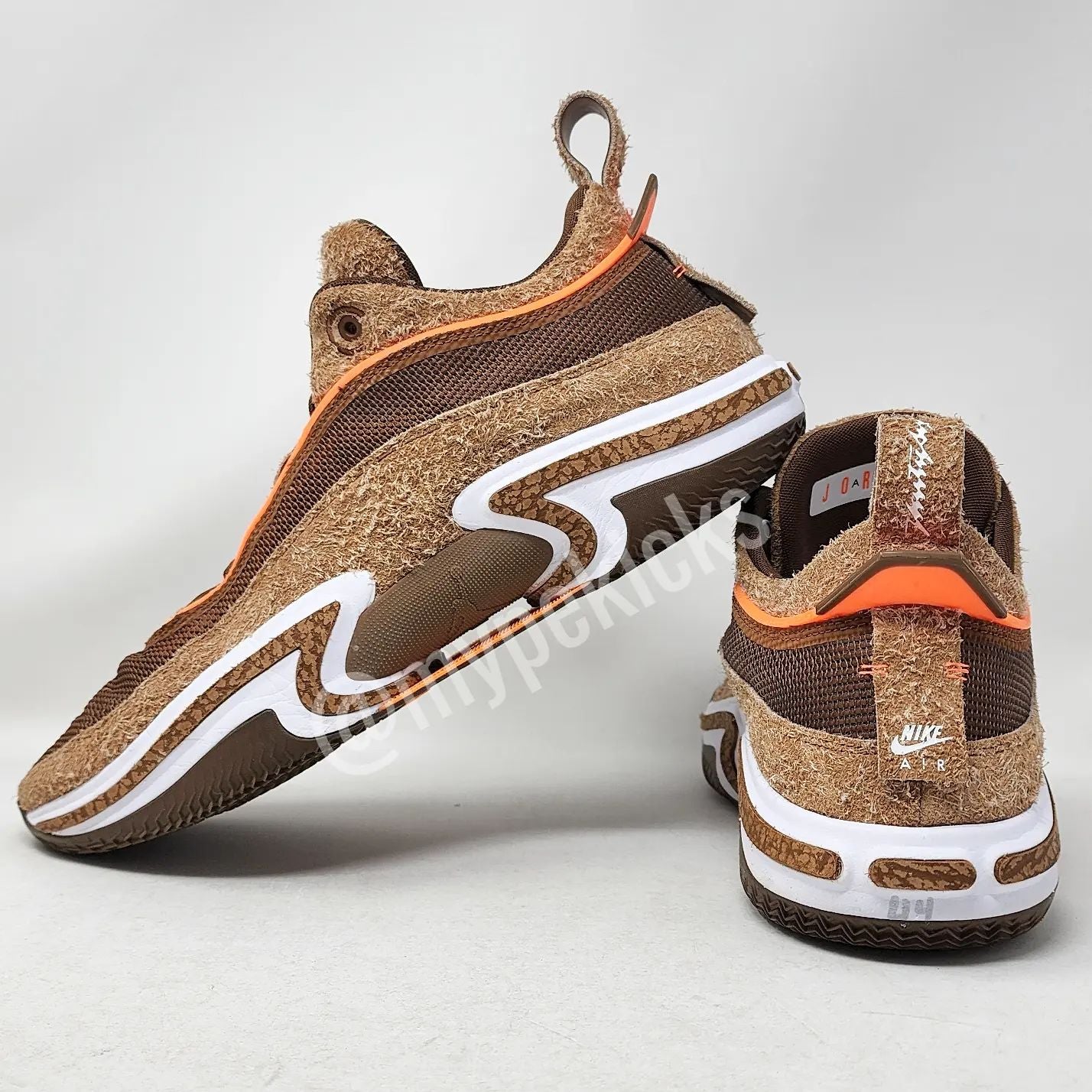 Air Jordan 36 Low Lux - Obi Toppin New York Knicks PE
