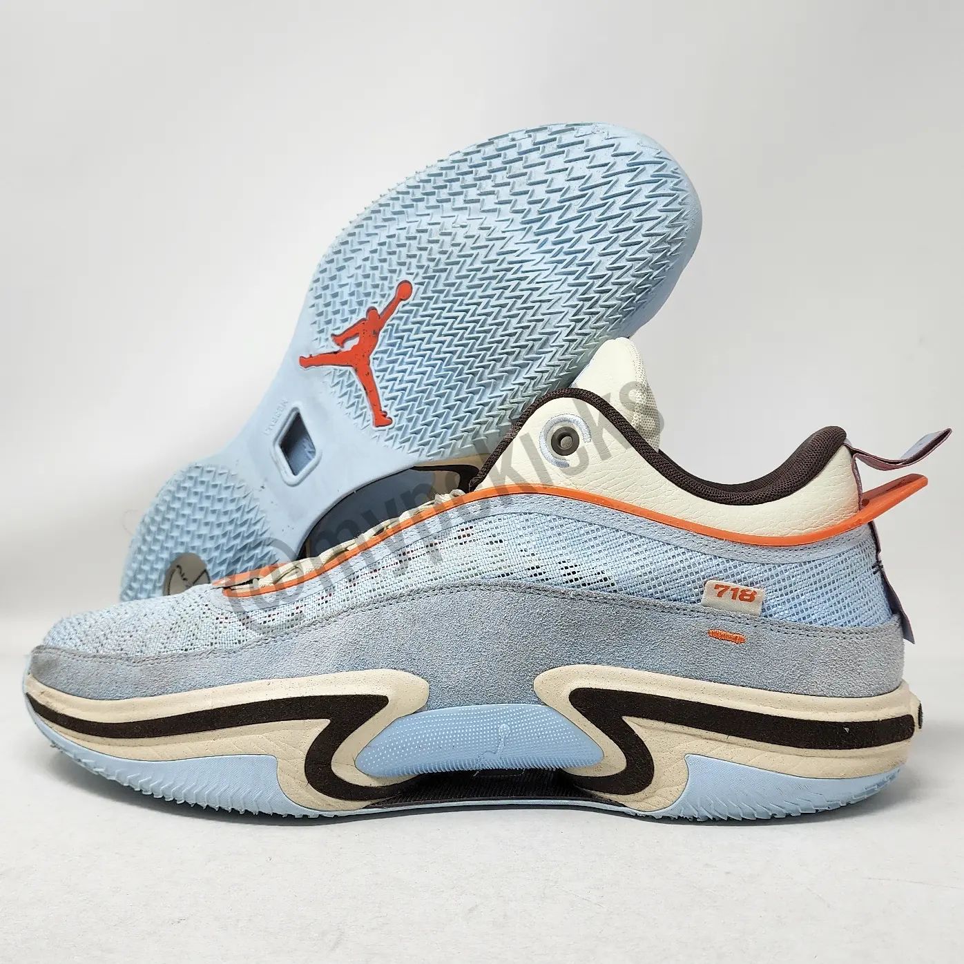 Air Jordan 36 Low - Obi Toppin New York Knicks PE