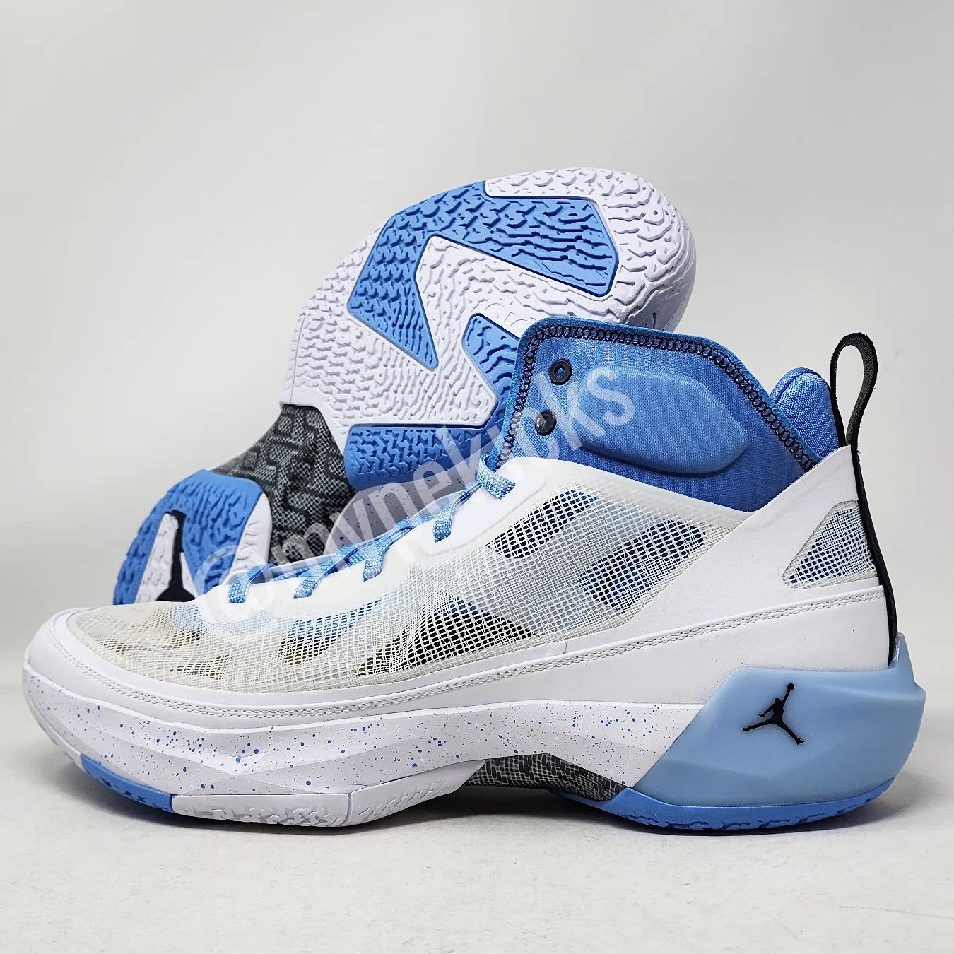 Air Jordan 37 - UNC Tar Heels PE