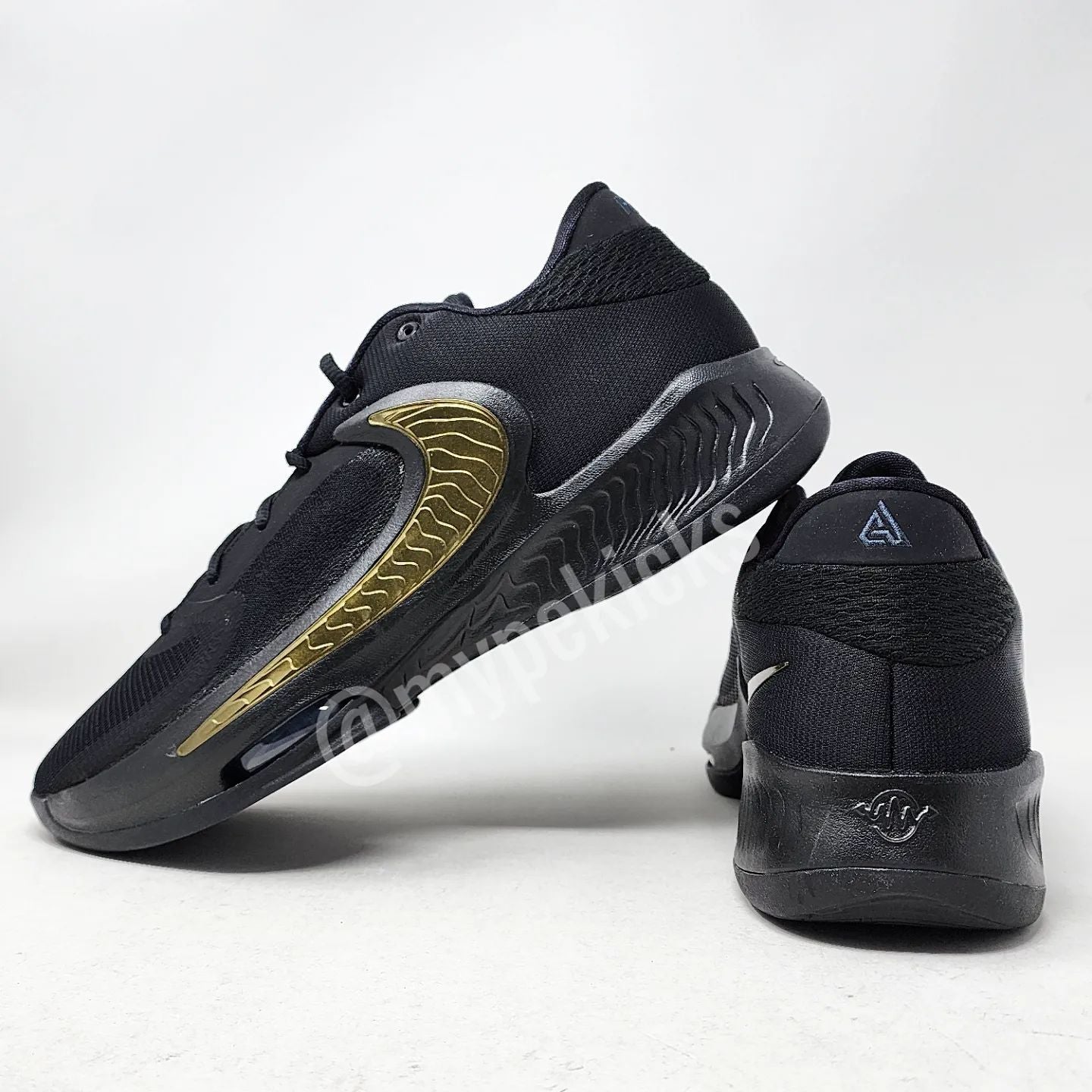 Nike Freak 4 - PK85 Phil Knight Invitational PE