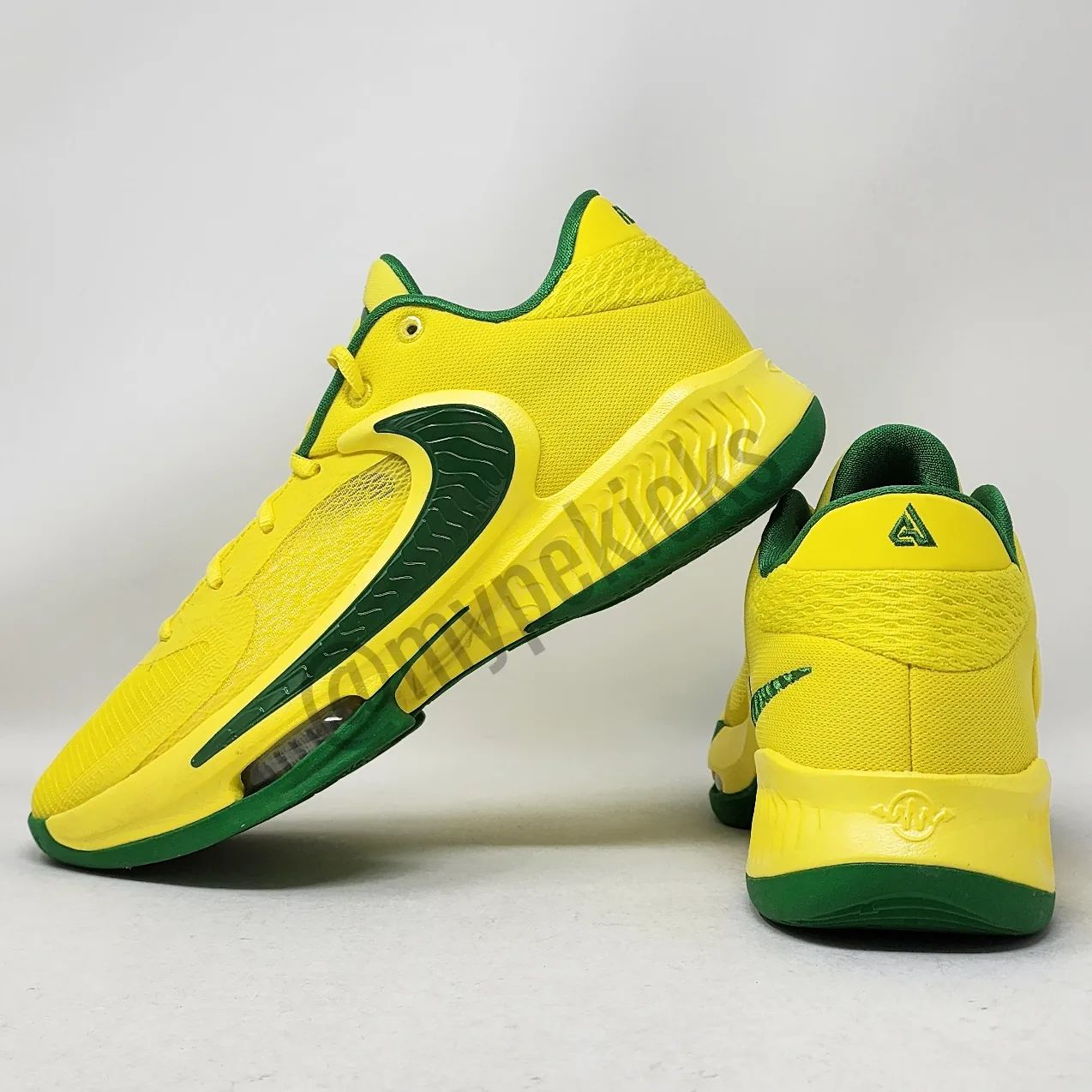 Nike Freak 4 - Oregon Ducks PE