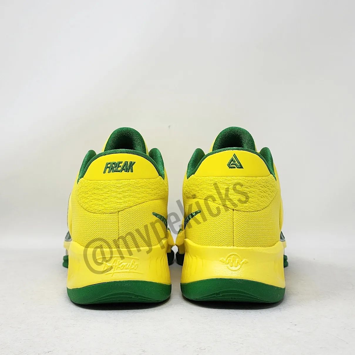 Nike Freak 4 - Oregon Ducks PE