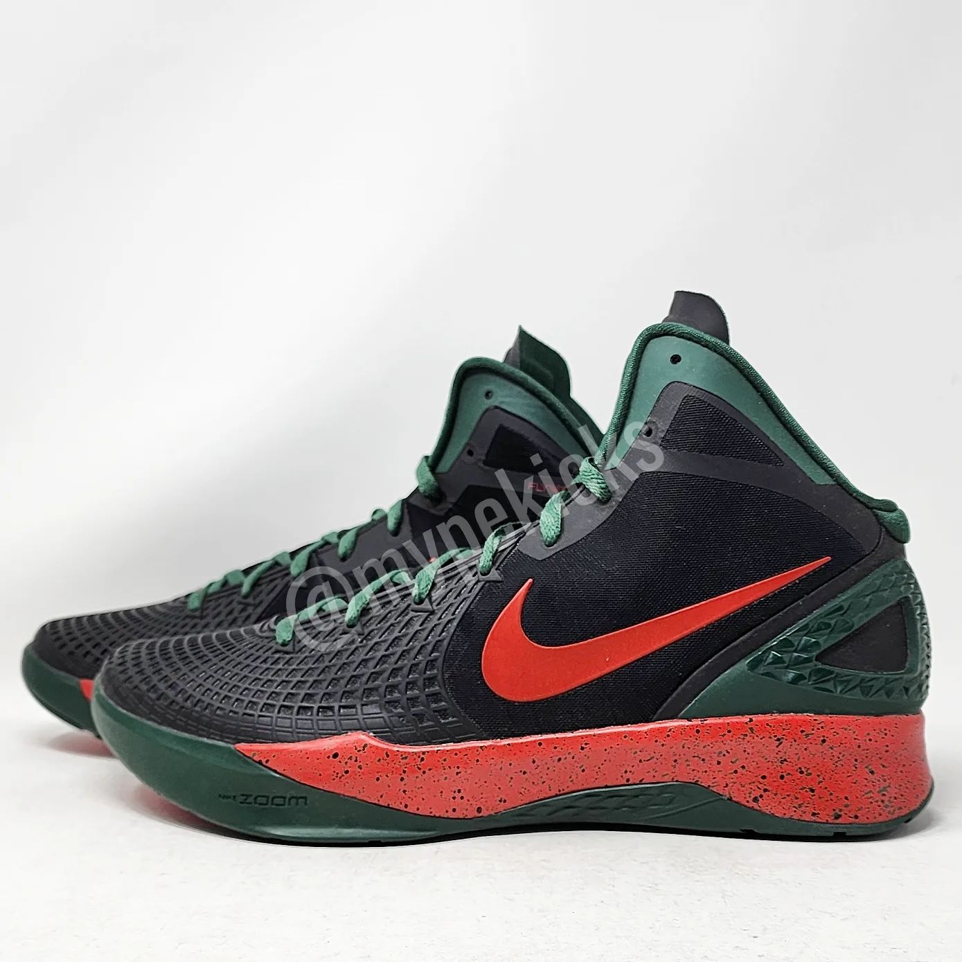 Nike Hyperdunk 2011 - Michael Redd Milwaukee Bucks PE