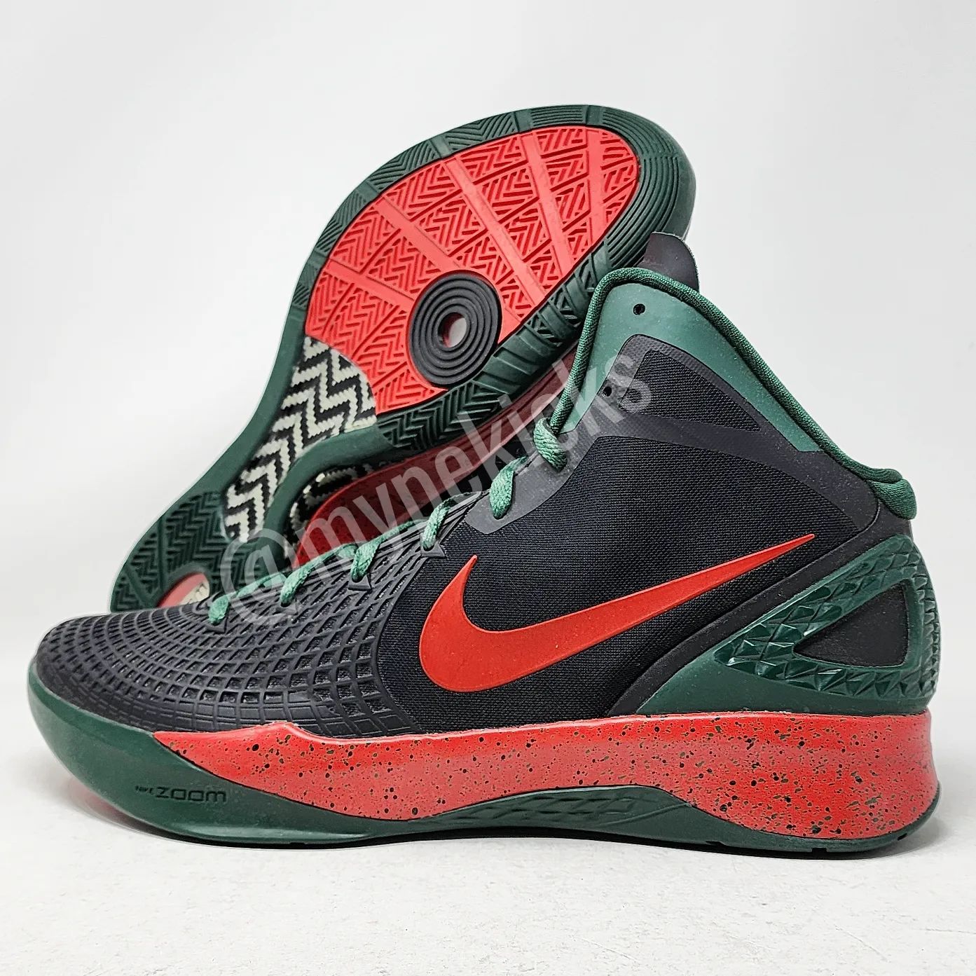 Nike Hyperdunk 2011 - Michael Redd Milwaukee Bucks PE