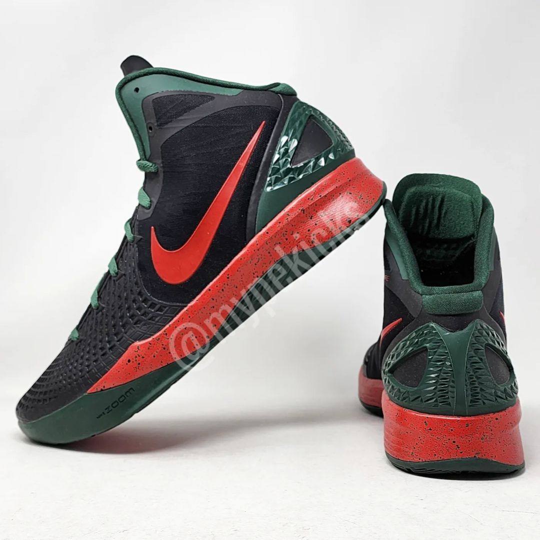 Nike Hyperdunk 2011 - Michael Redd Milwaukee Bucks PE