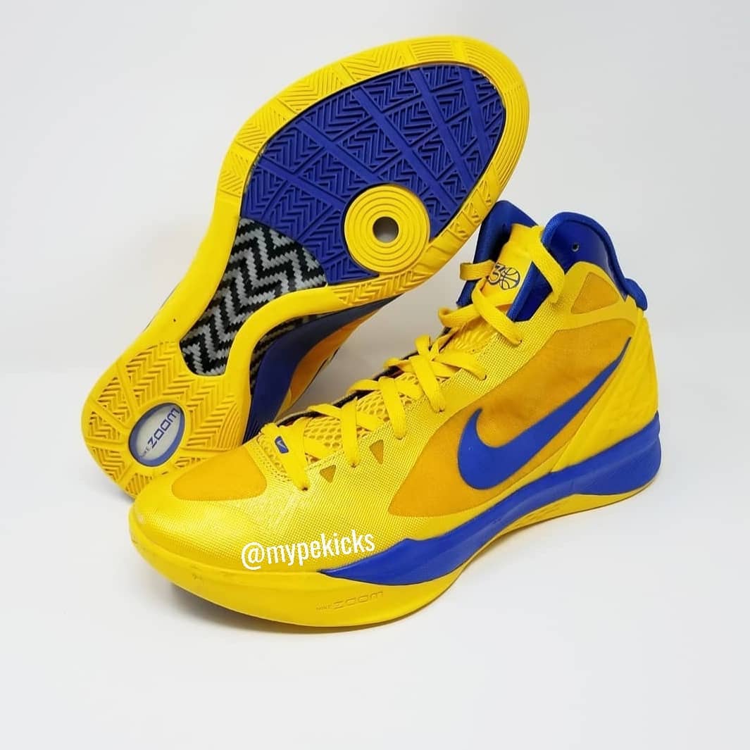 Nike Hyperdunk 2011 - Stephen Curry Warriors PE