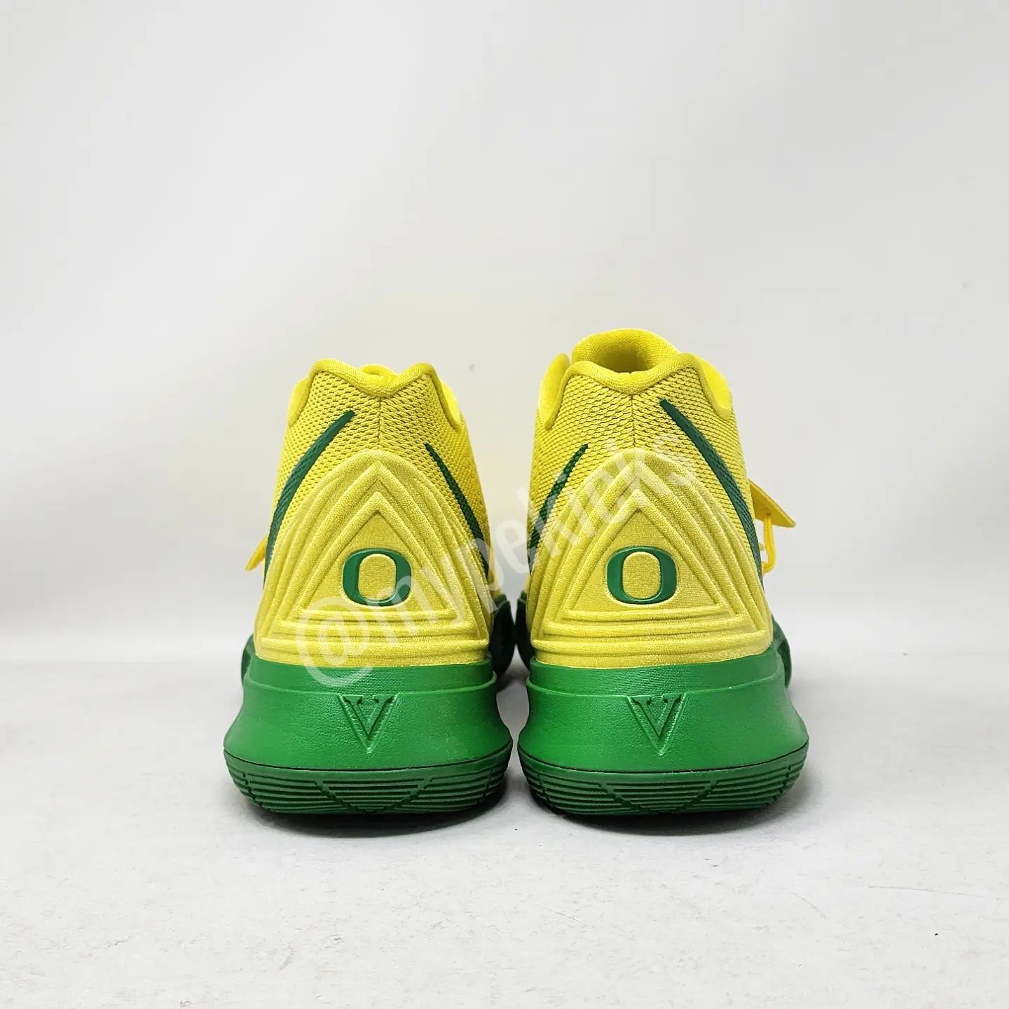 Nike Kyrie 5 - Oregon Ducks PE