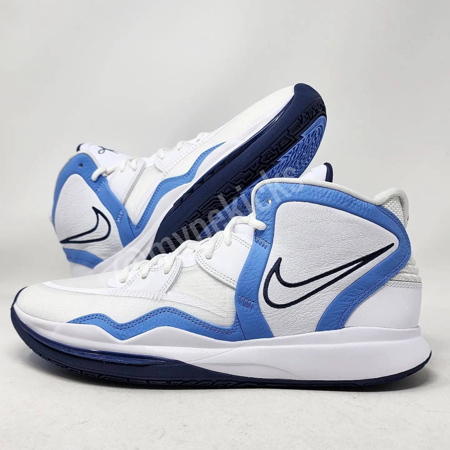 Nike Kyrie Infinity - Villanova Wildcats PE